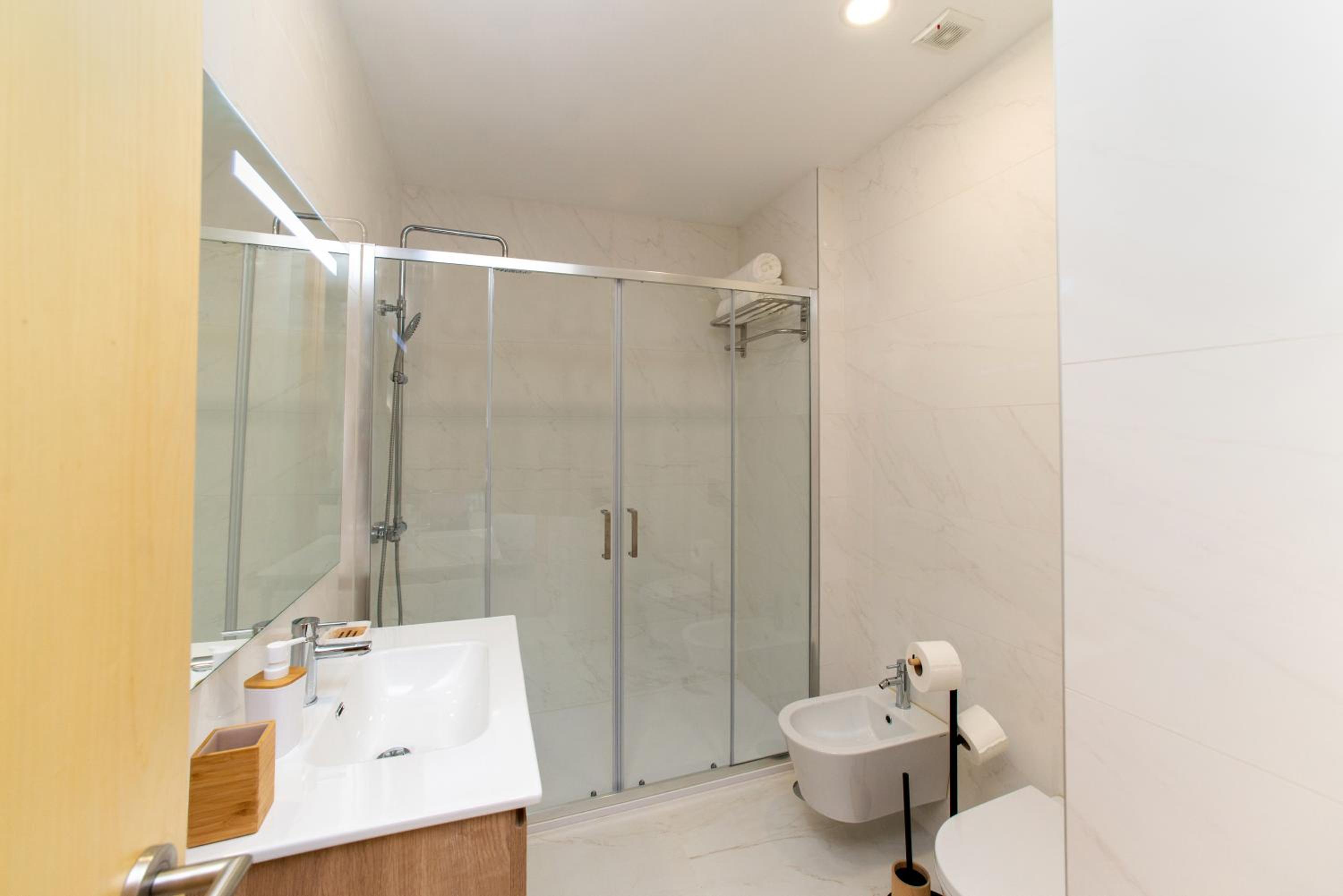 Two-Bedroom Apartment - Photo 6