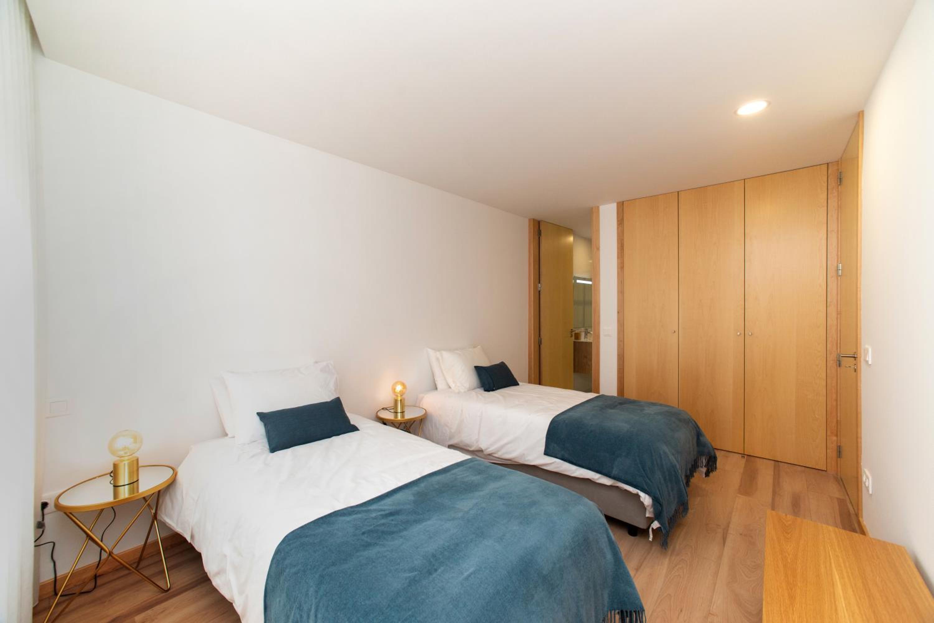 Two-Bedroom Apartment - Photo 3