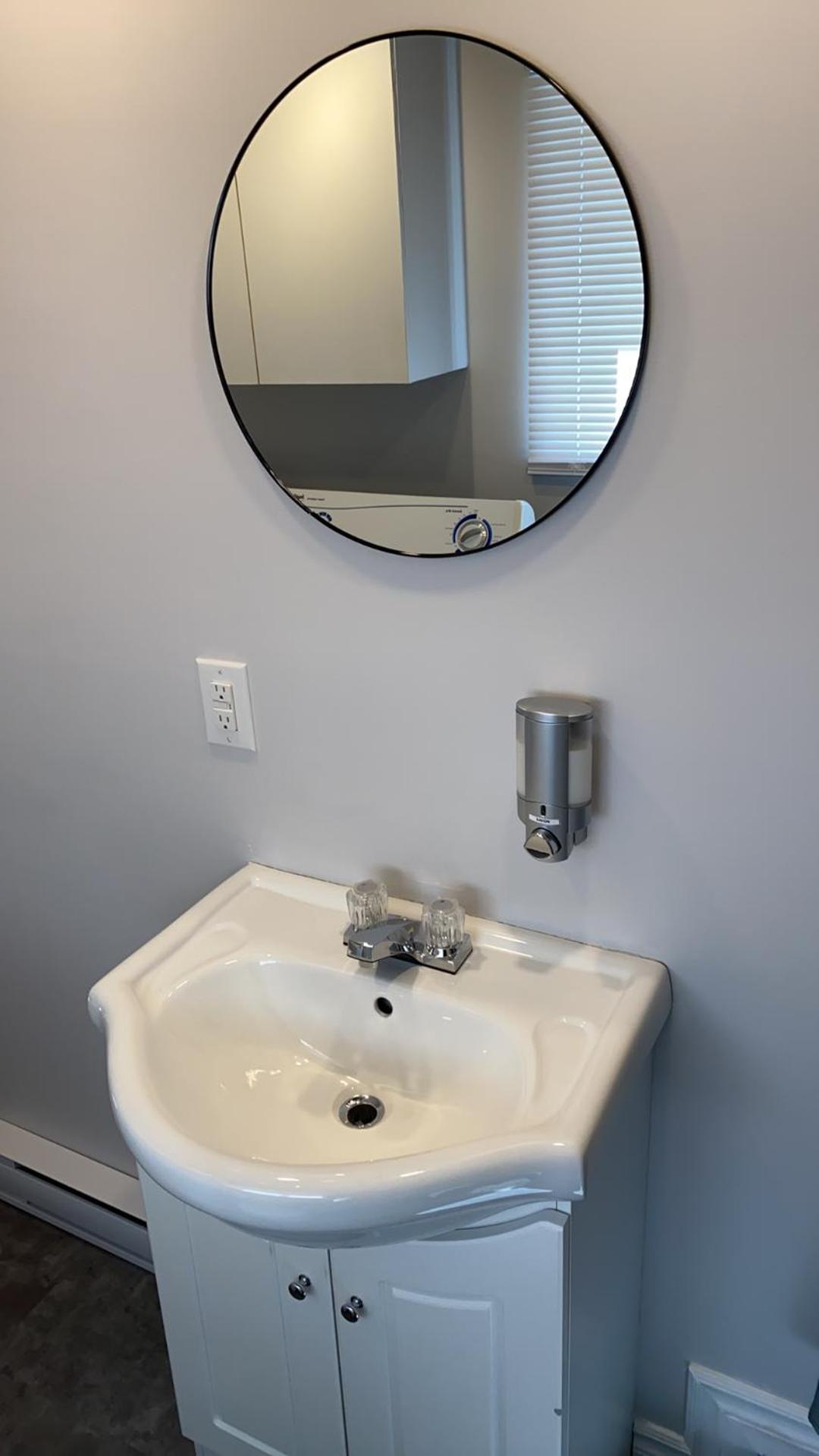 Two-Bedroom Apartment - Photo 3