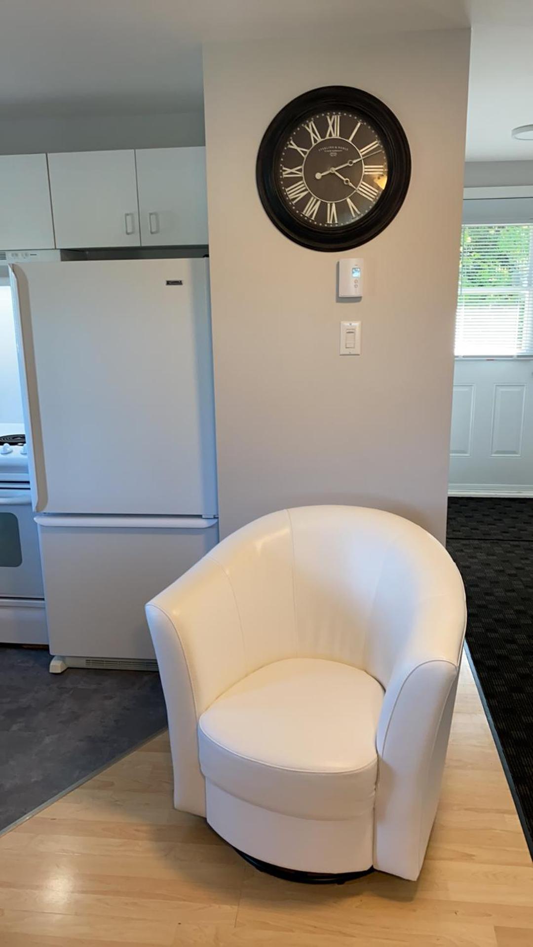 Two-Bedroom Apartment - Photo 7