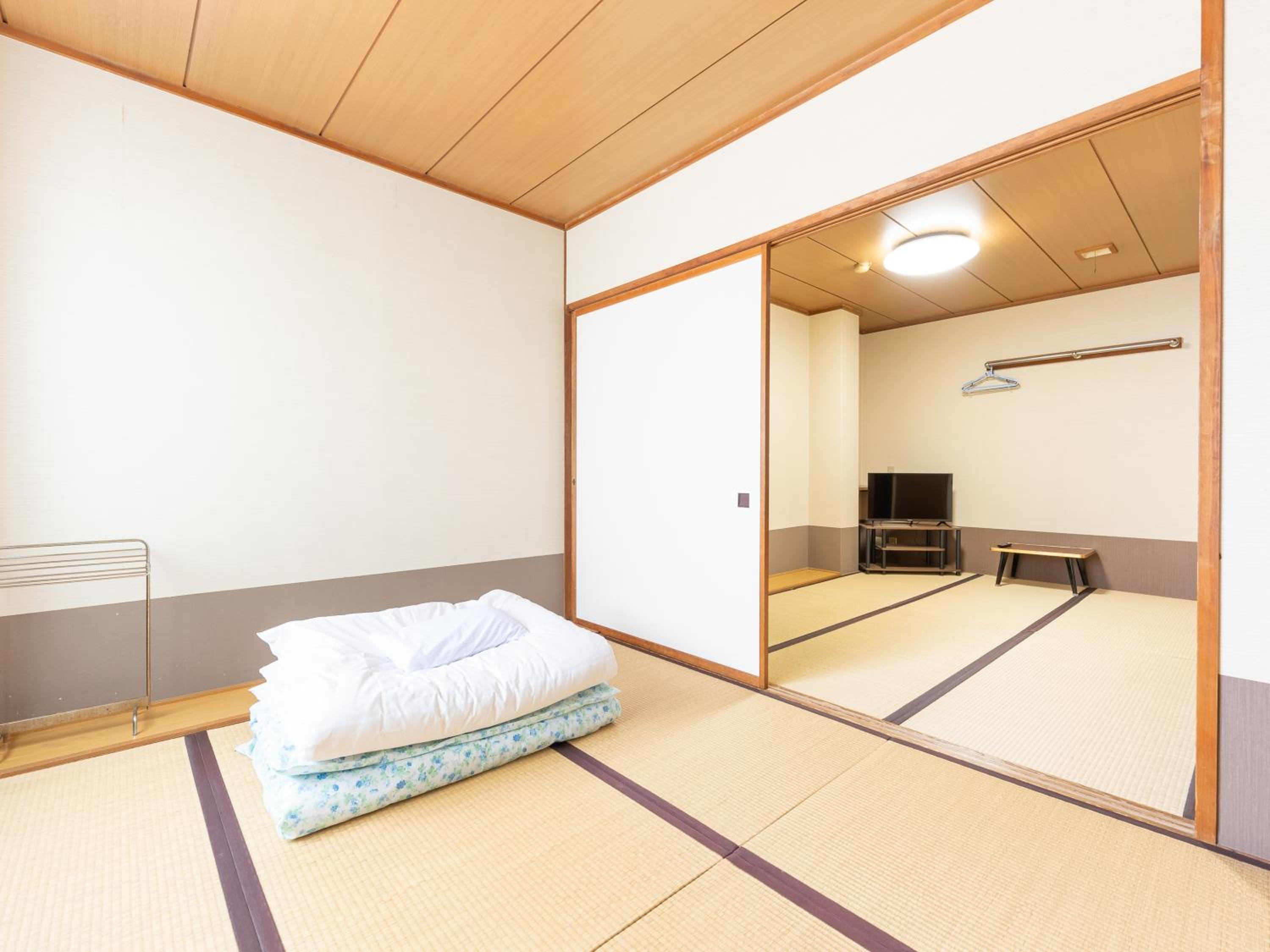 Japanese-Style Quadruple Room - Photo 1
