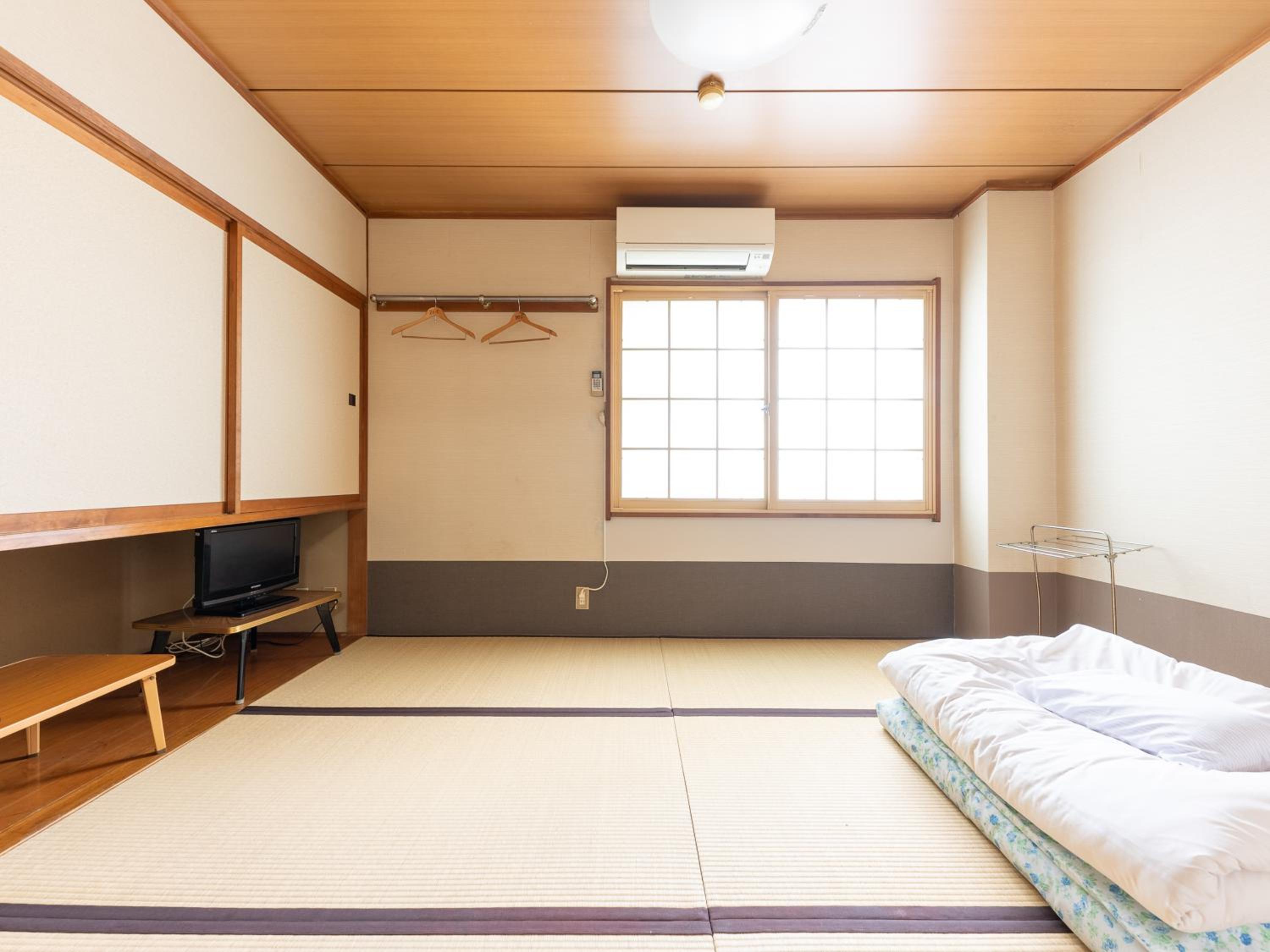 Japanese-Style Quadruple Room - Photo 4