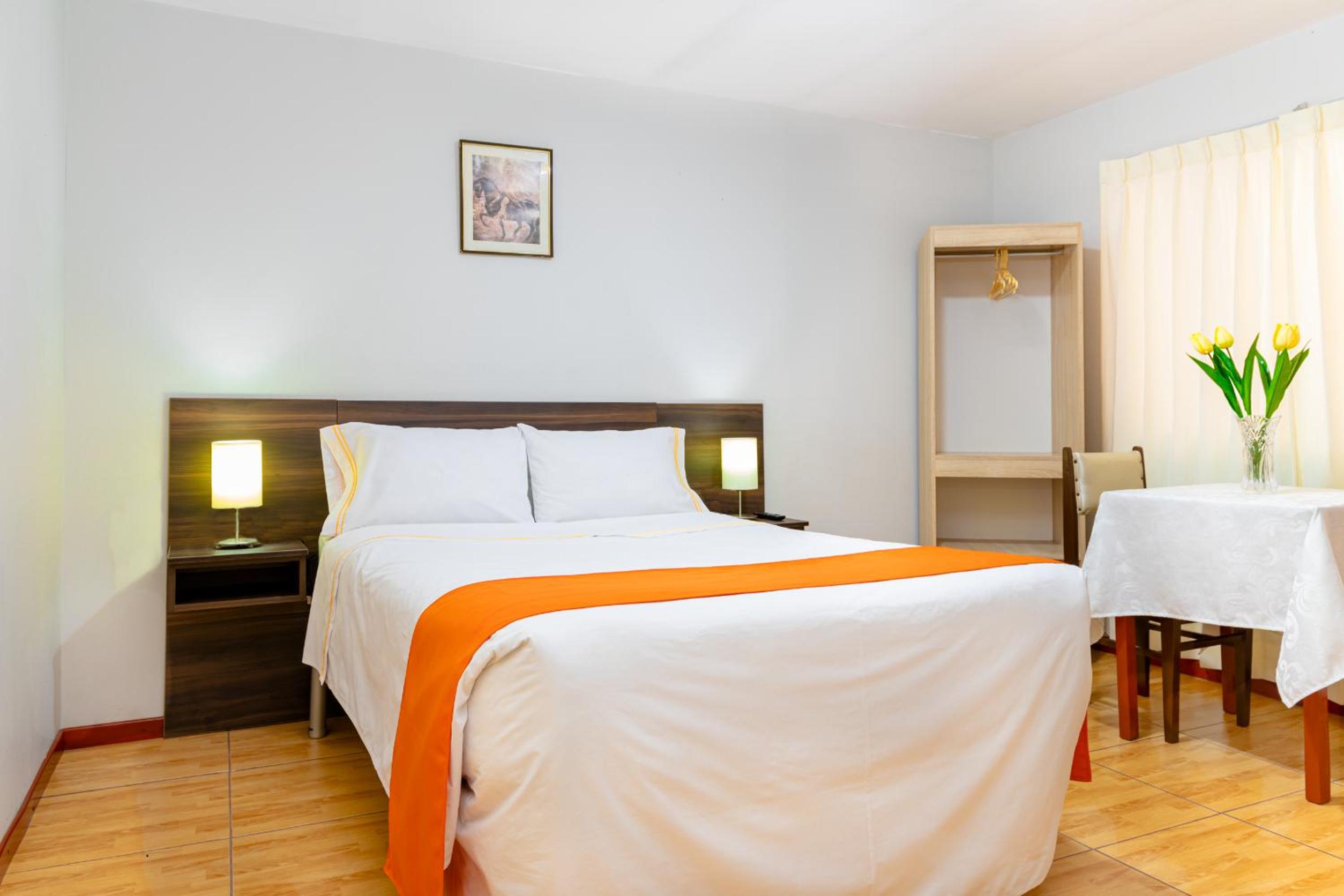 Budget Double Room photo 1