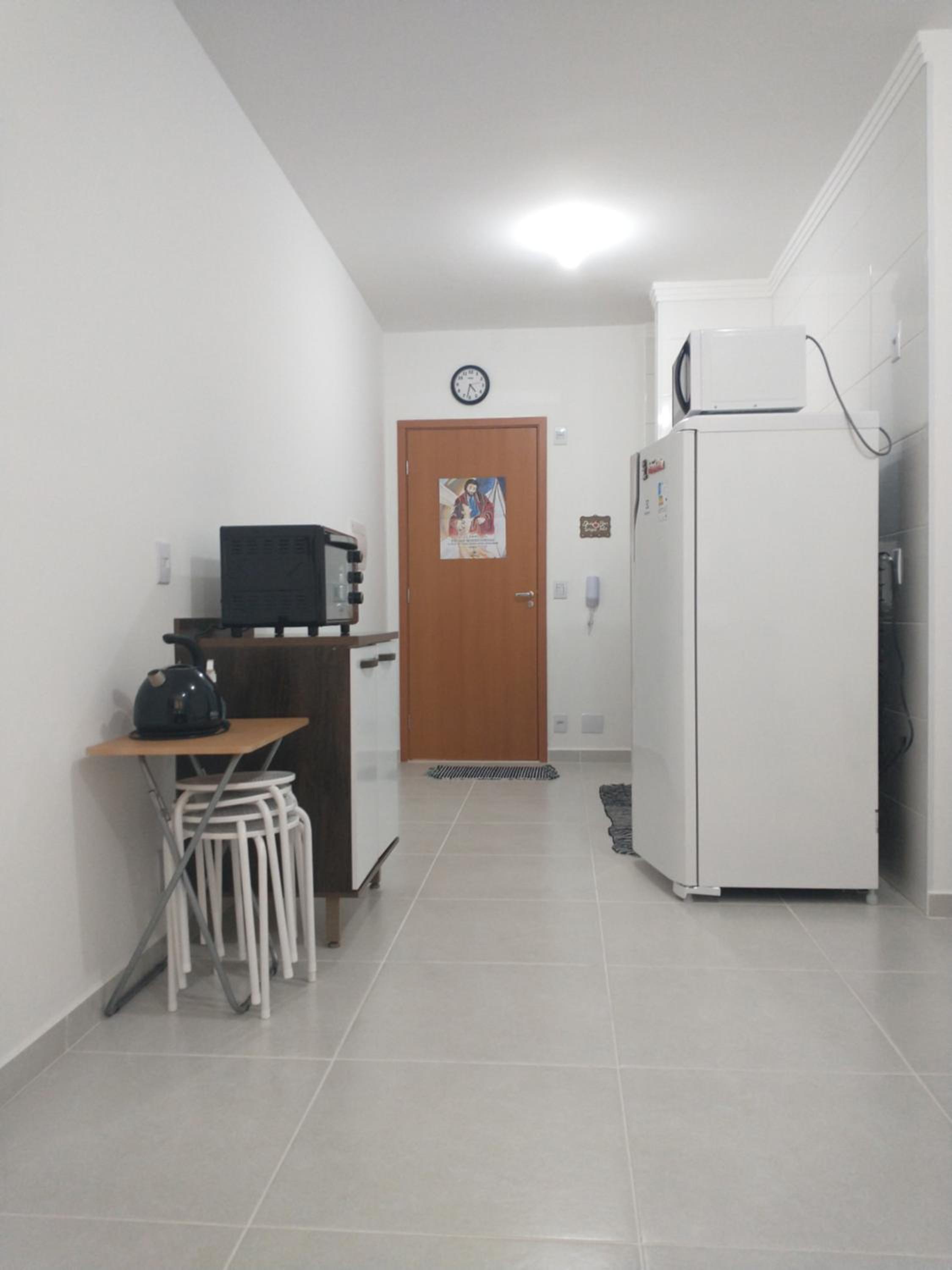 Apartment with Mountain View - Photo 24