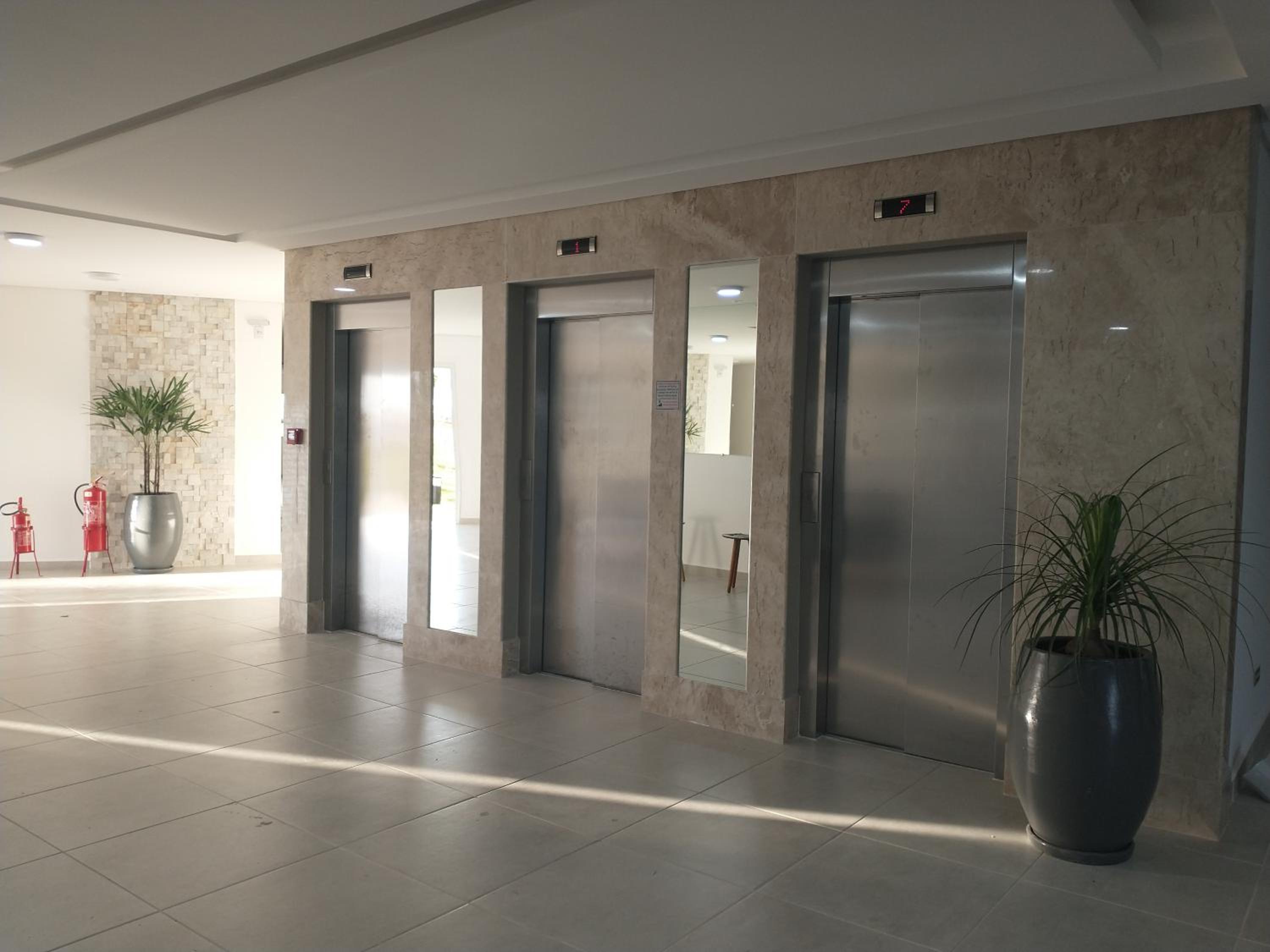 Apartment with Mountain View - Photo 21
