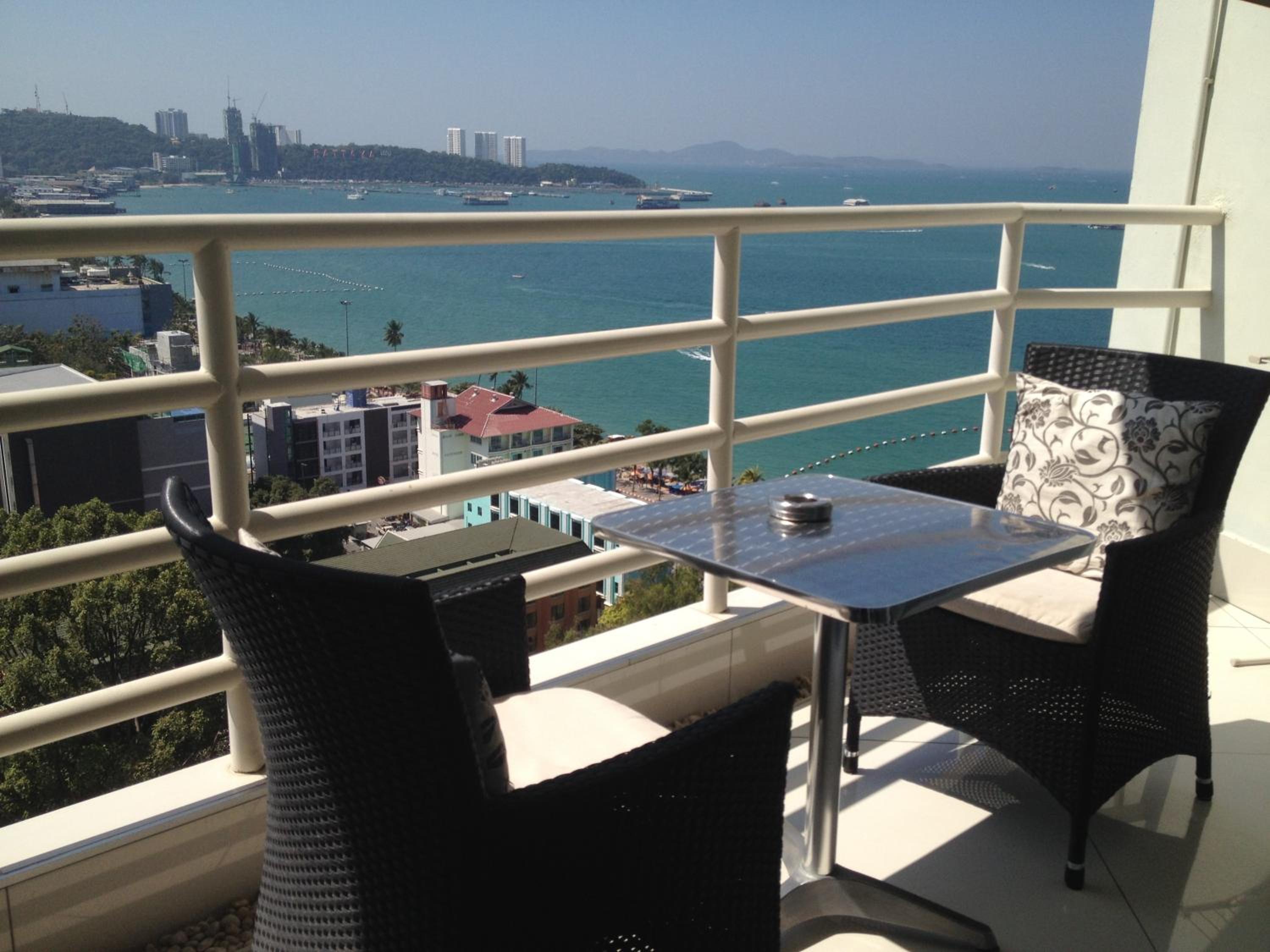King Room with Sea View - Photo 34