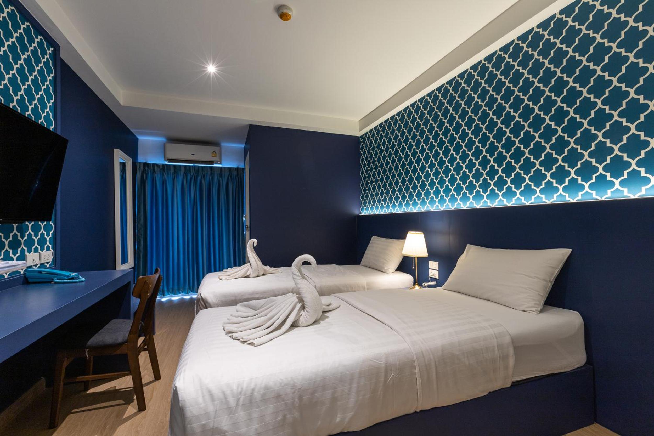 Deluxe Double or Twin Room photo 2
