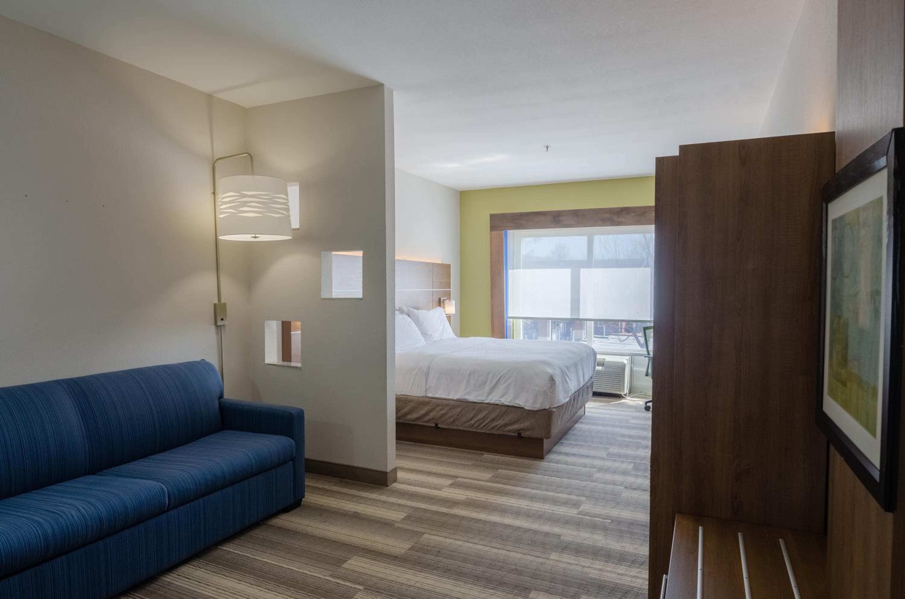 King Suite with Sofa Bed