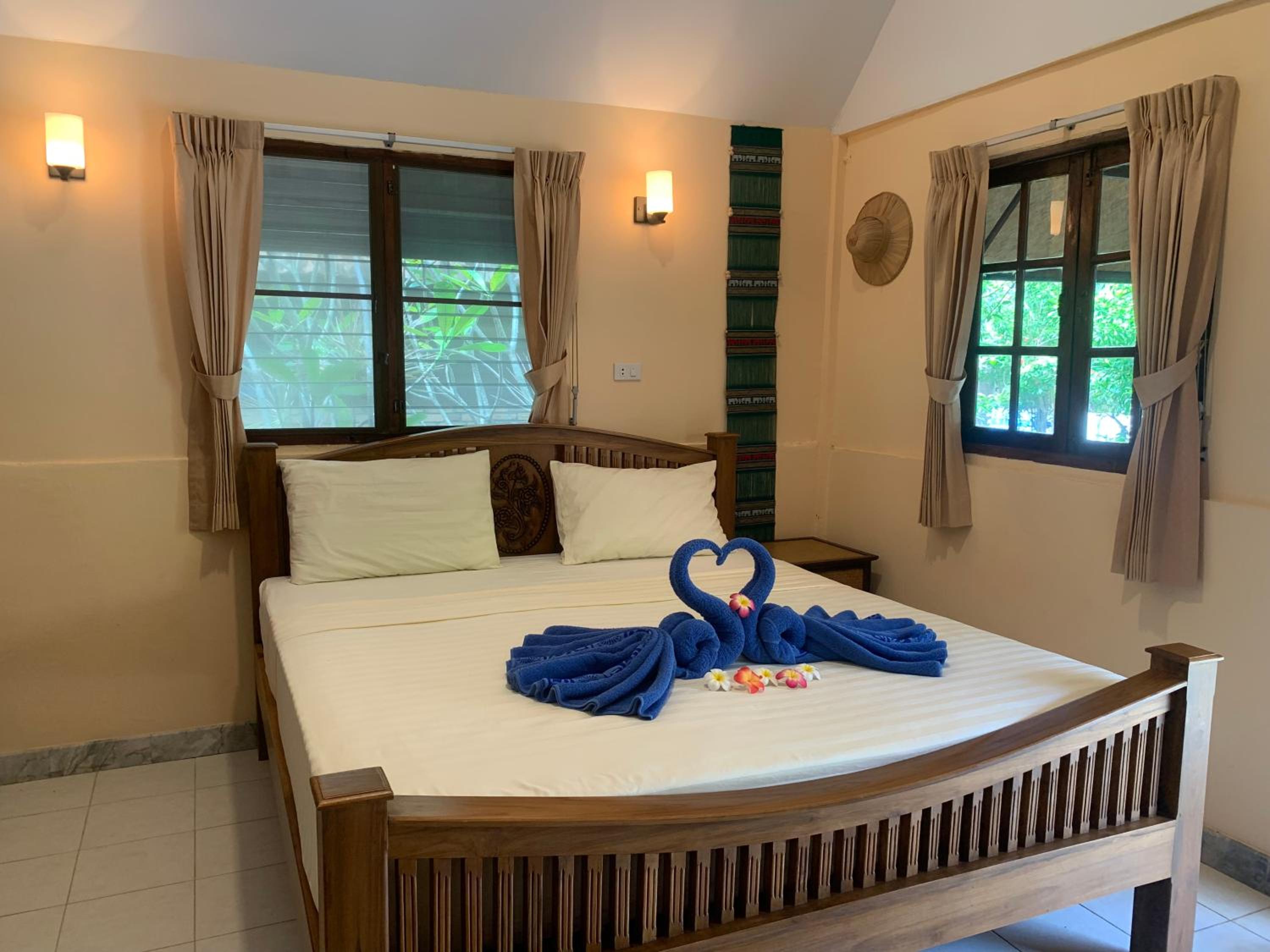 Deluxe Bungalow photo 1