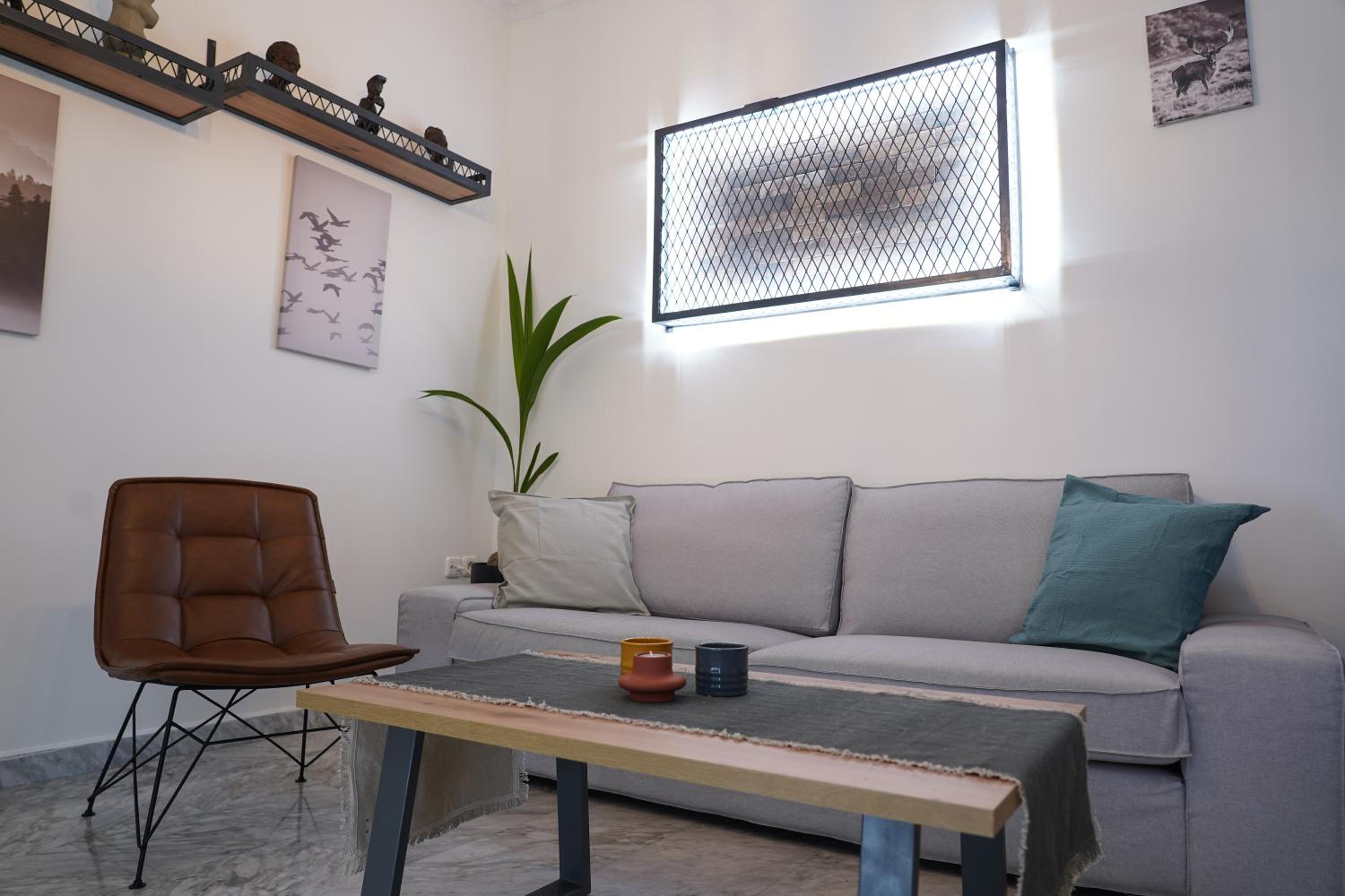 One-Bedroom Apartment - Photo 17