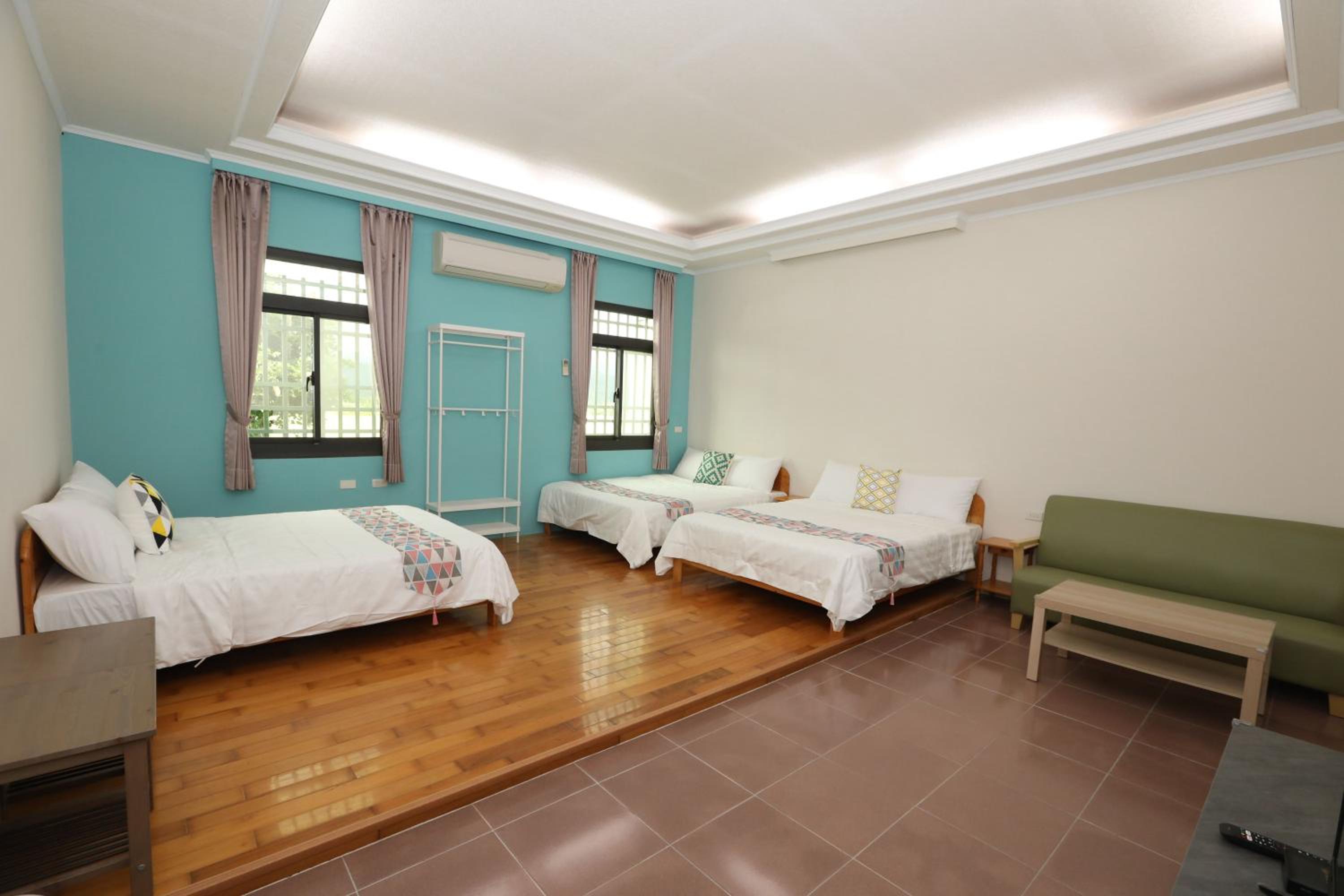Family Room - Disability Access photo 3
