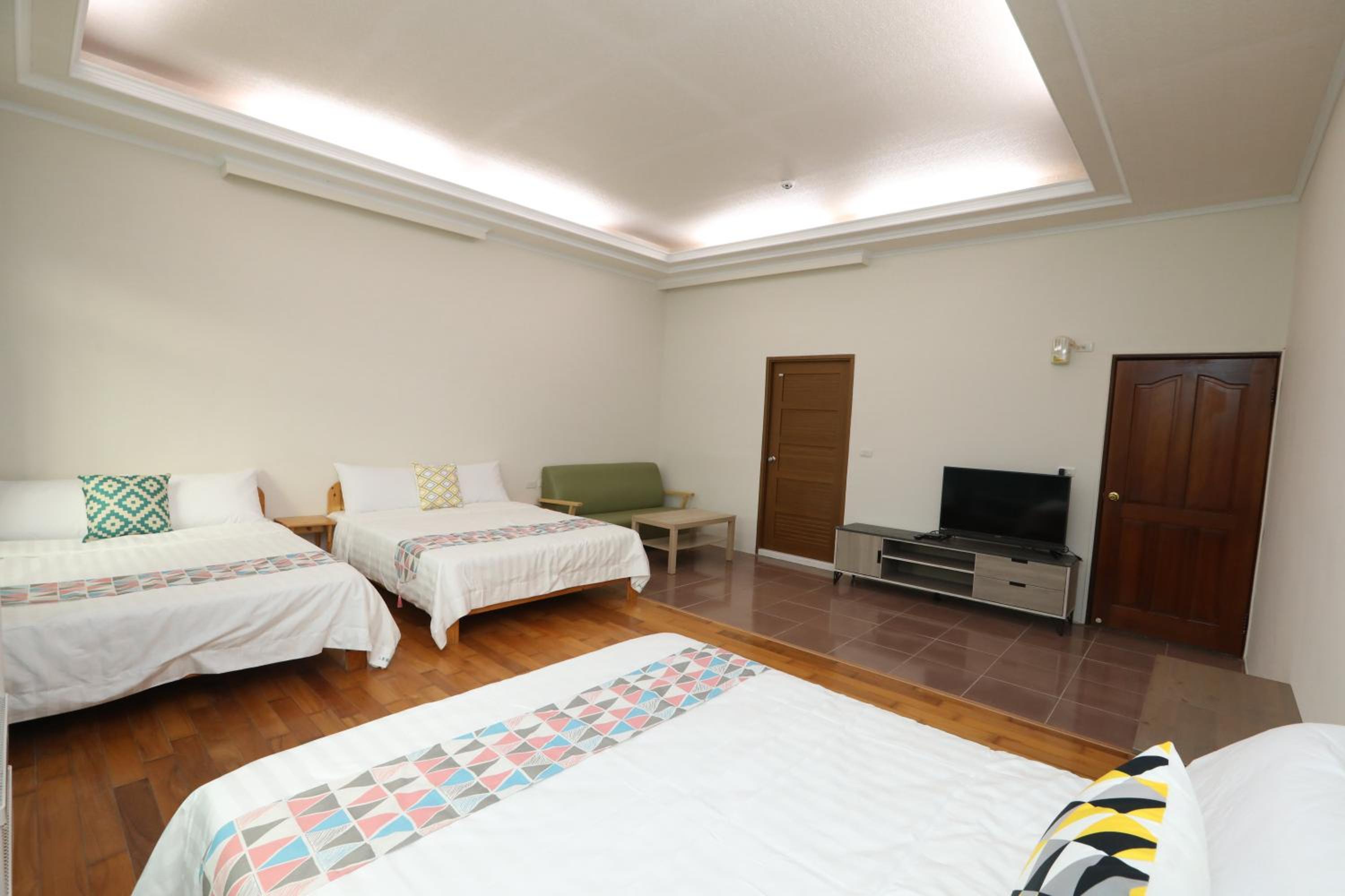 Family Room - Disability Access photo 1