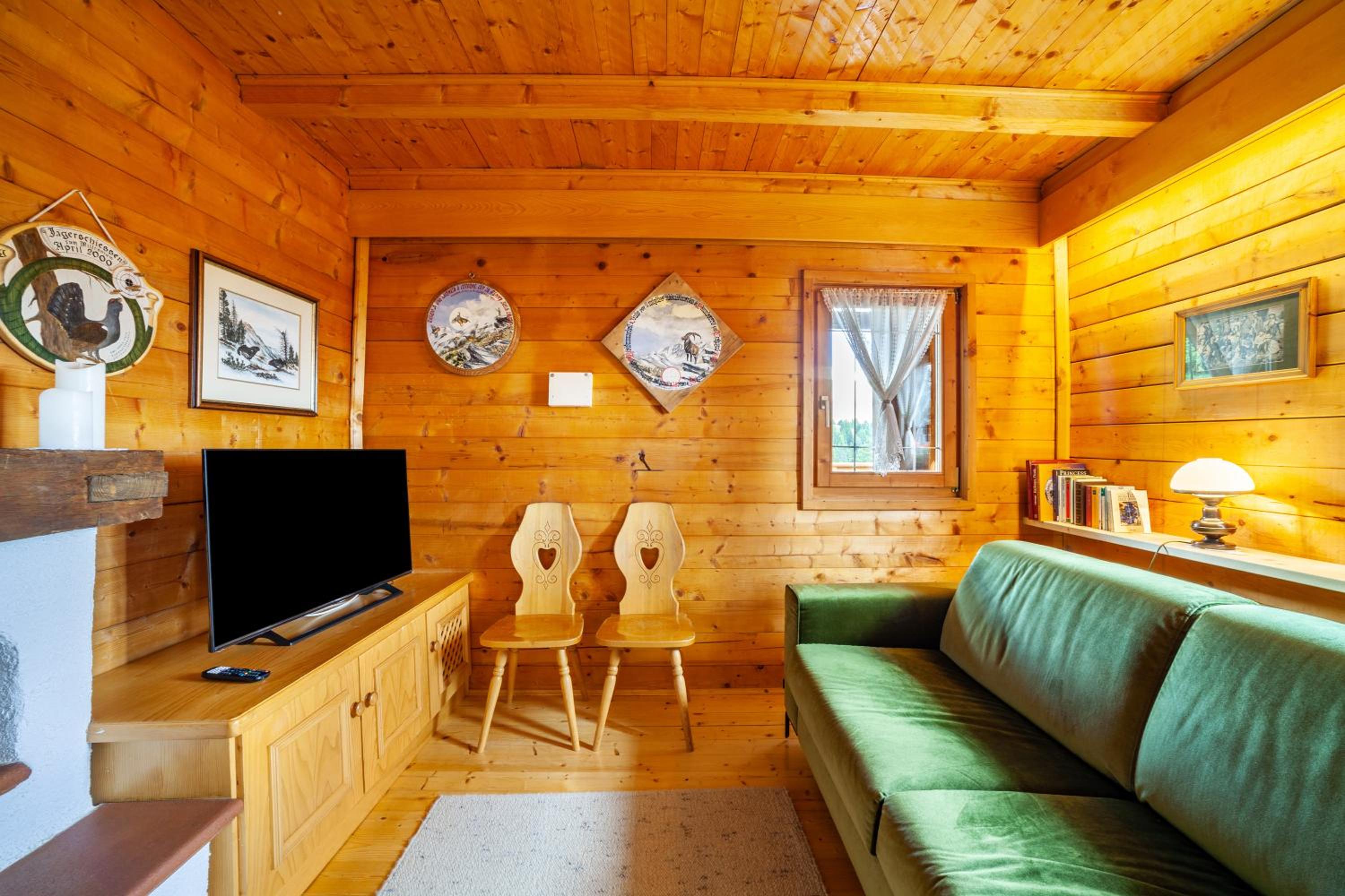 Three-Bedroom House photo 1