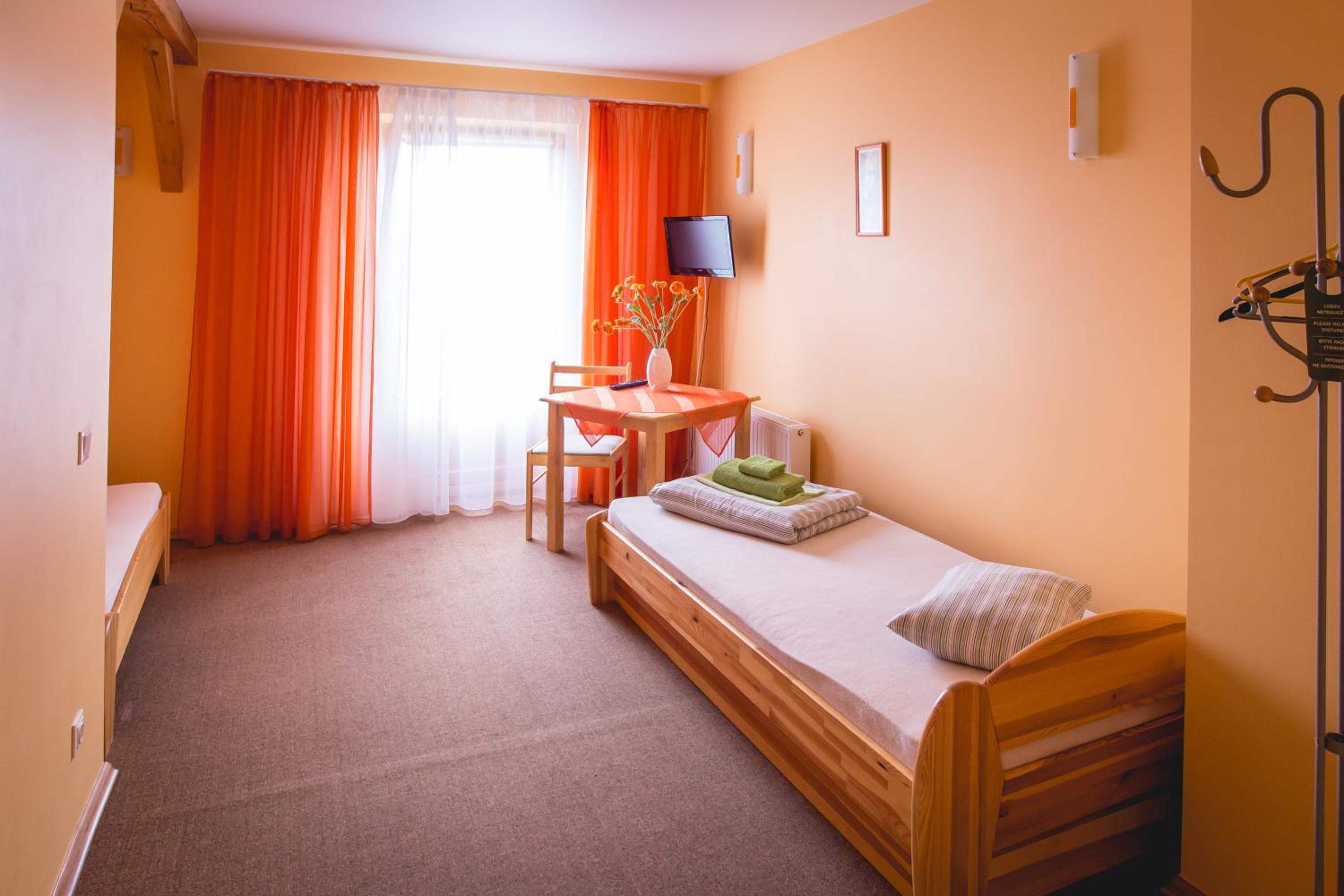 Comfort Double Room with Balcony - Photo 16