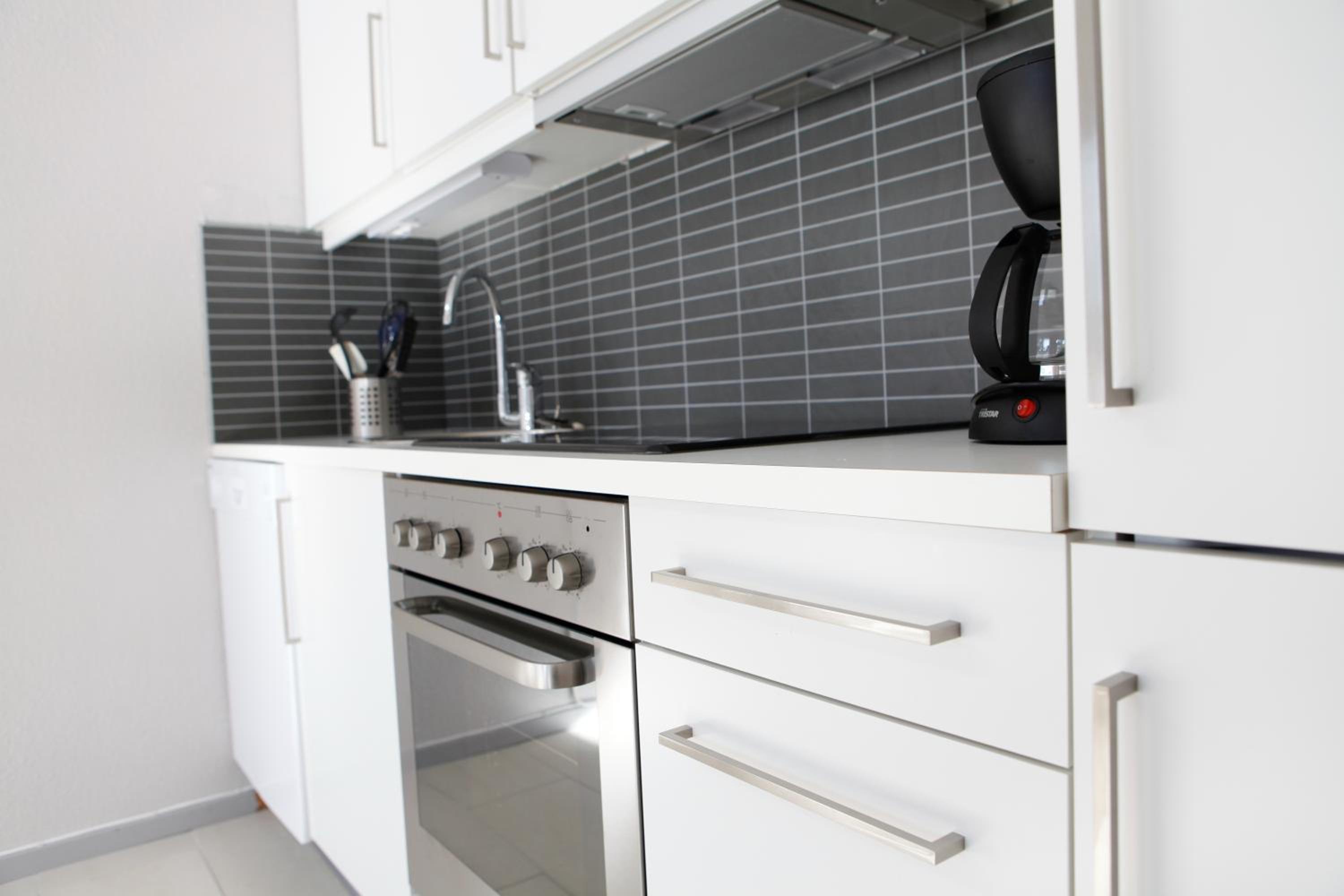 Two-Bedroom Apartment - Photo 2