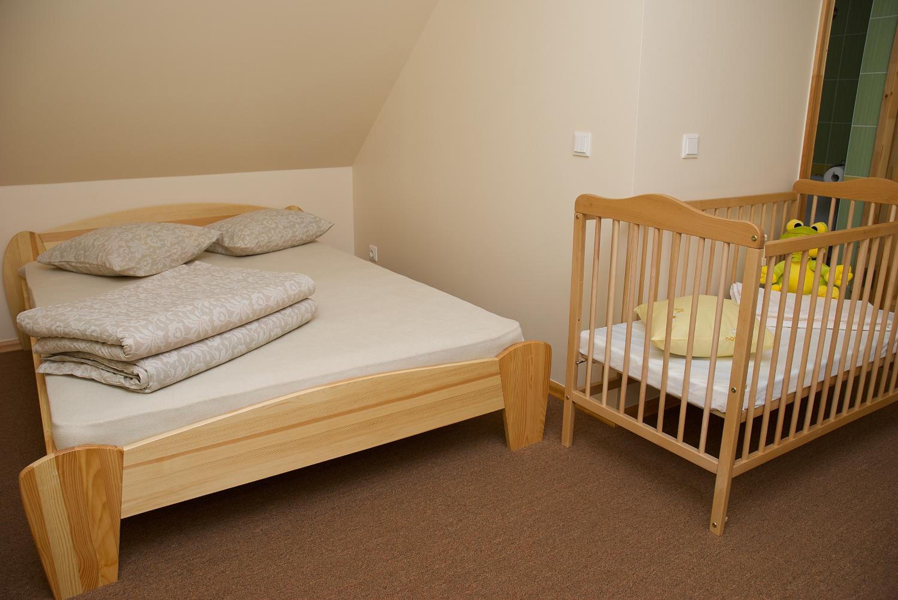 Comfort Double Room with Balcony - Photo 12