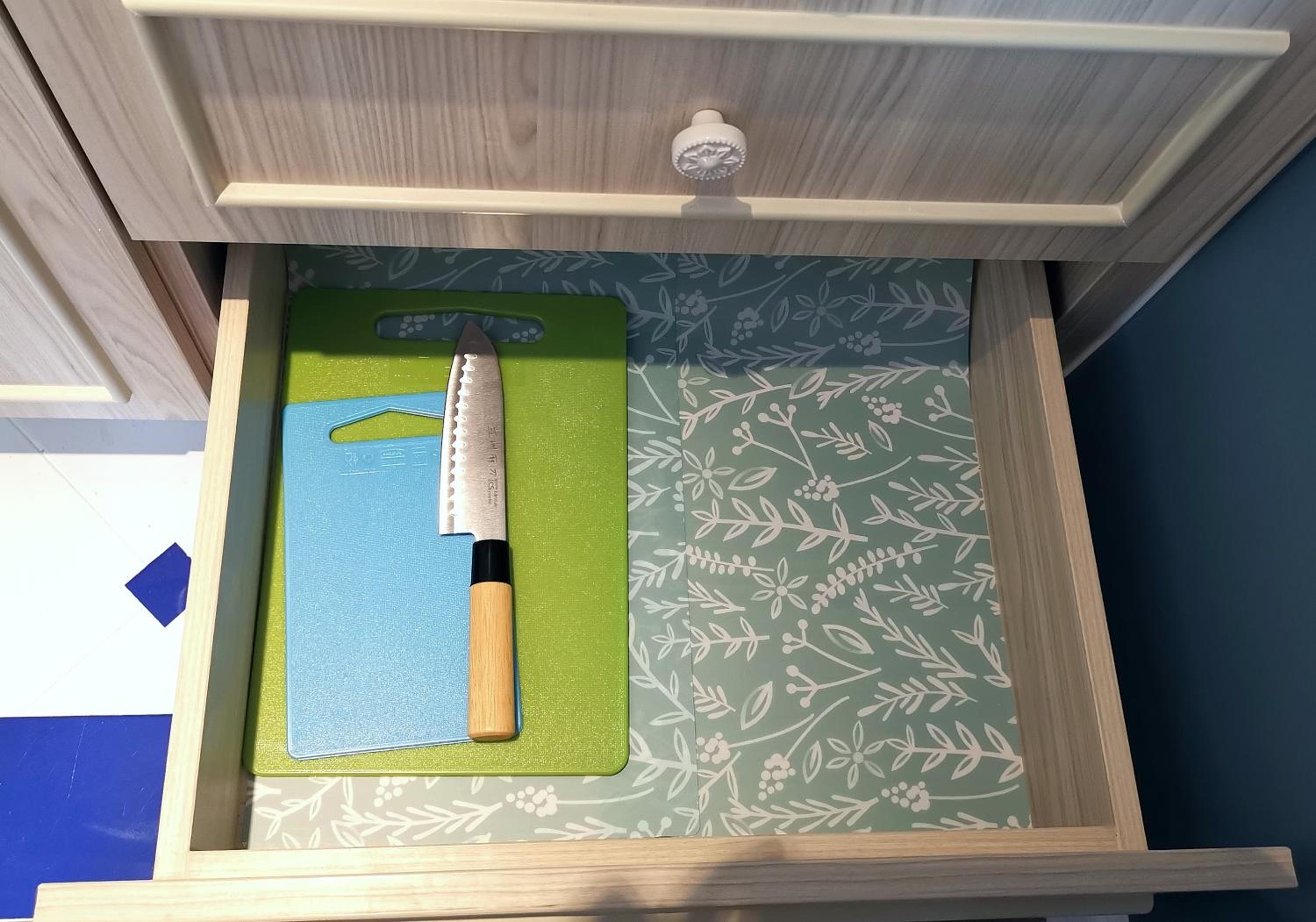 One-Bedroom Apartment - Photo 14
