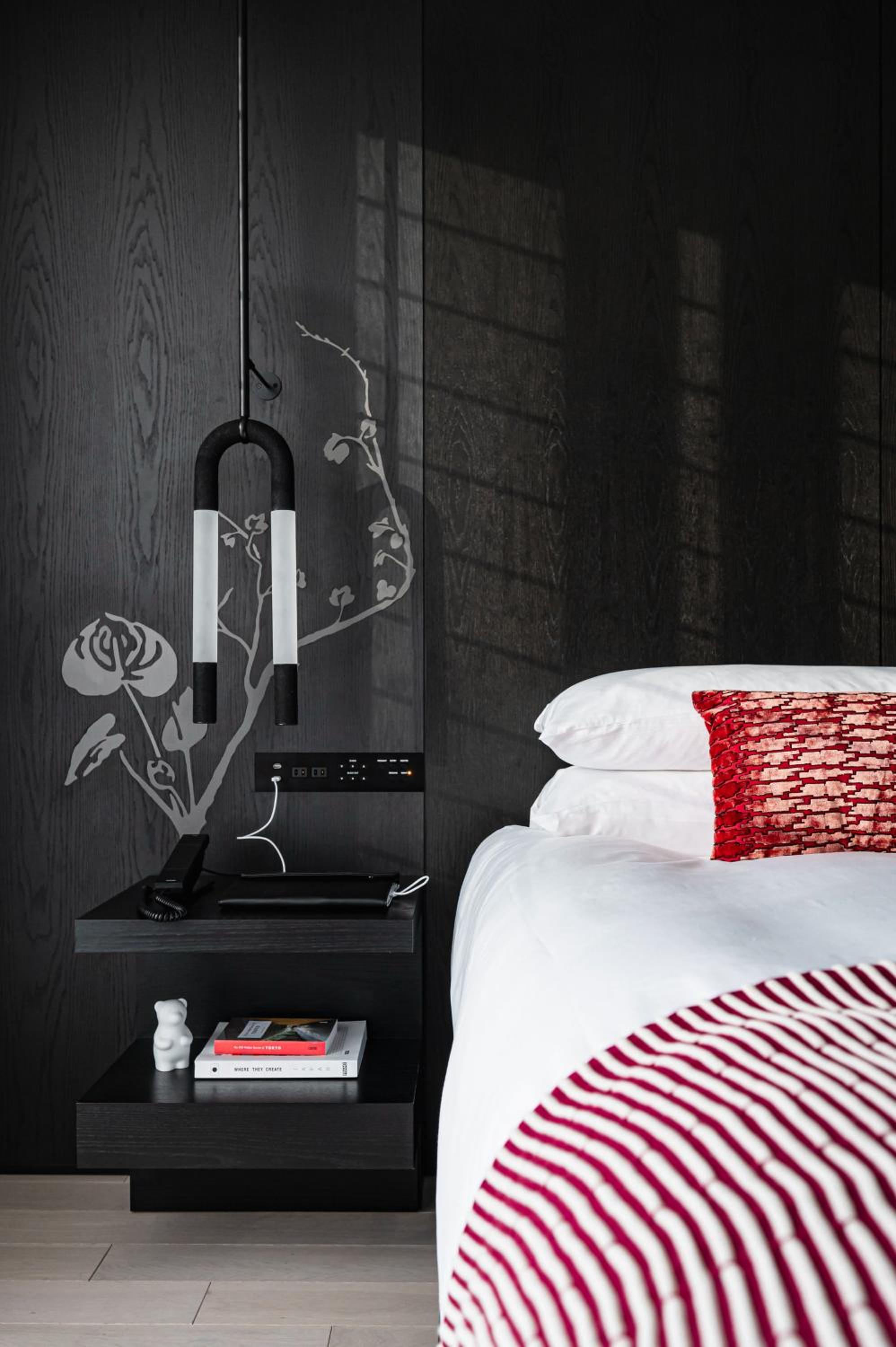 Essential Room - Photo 1