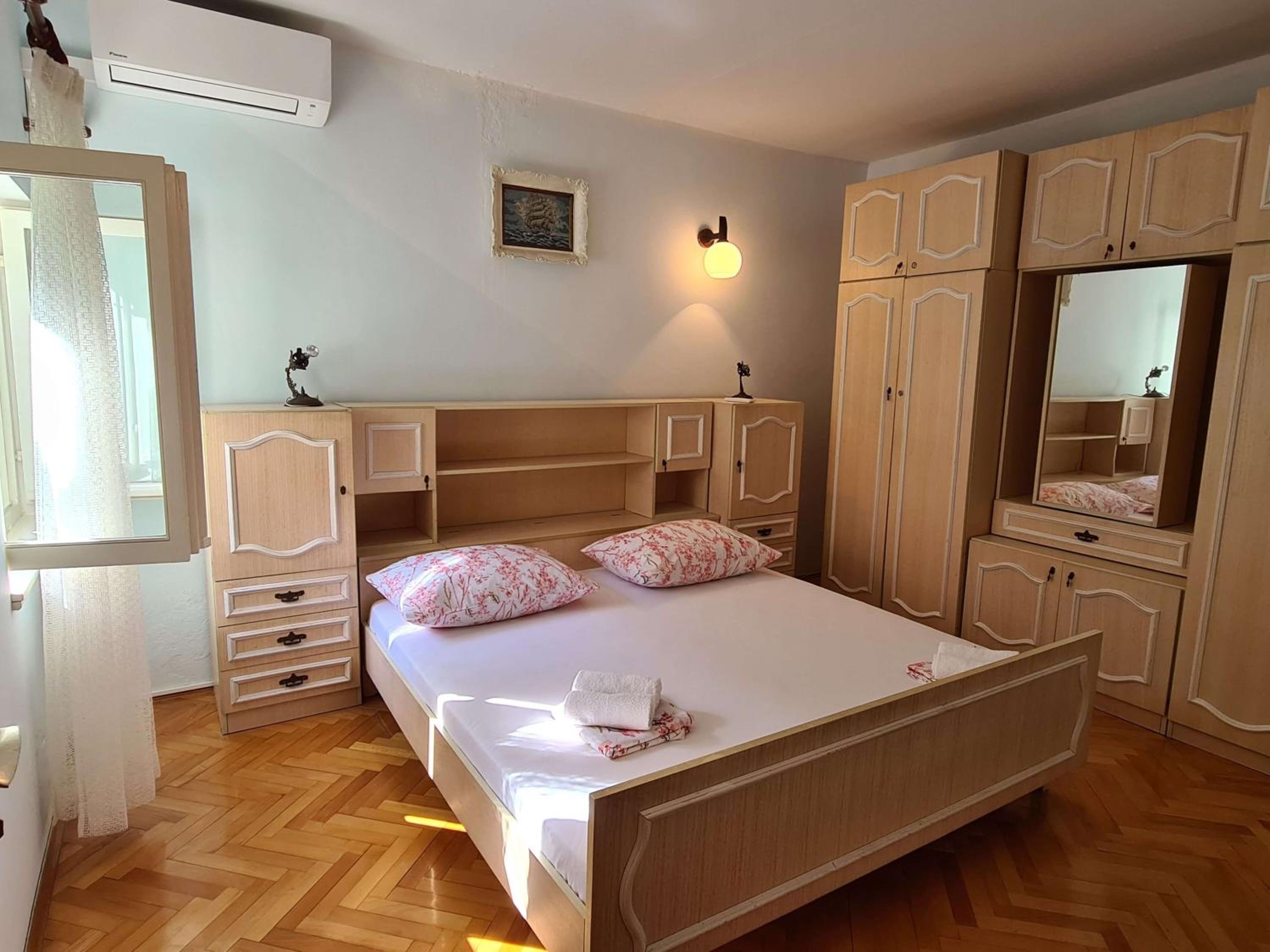 Three Bedroom Apartment with Sea View