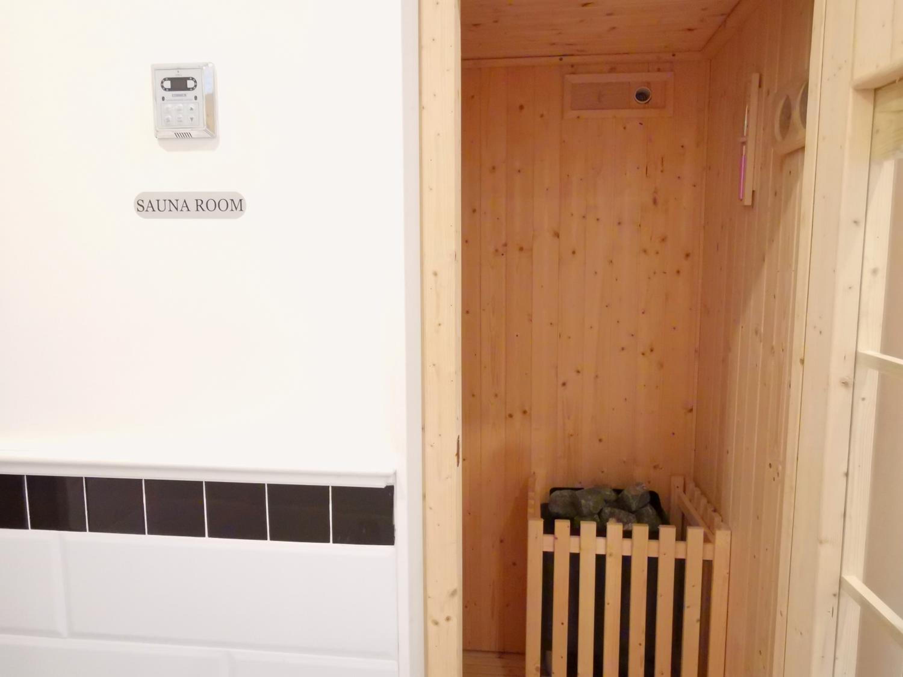 One-Bedroom Apartment - Photo 48