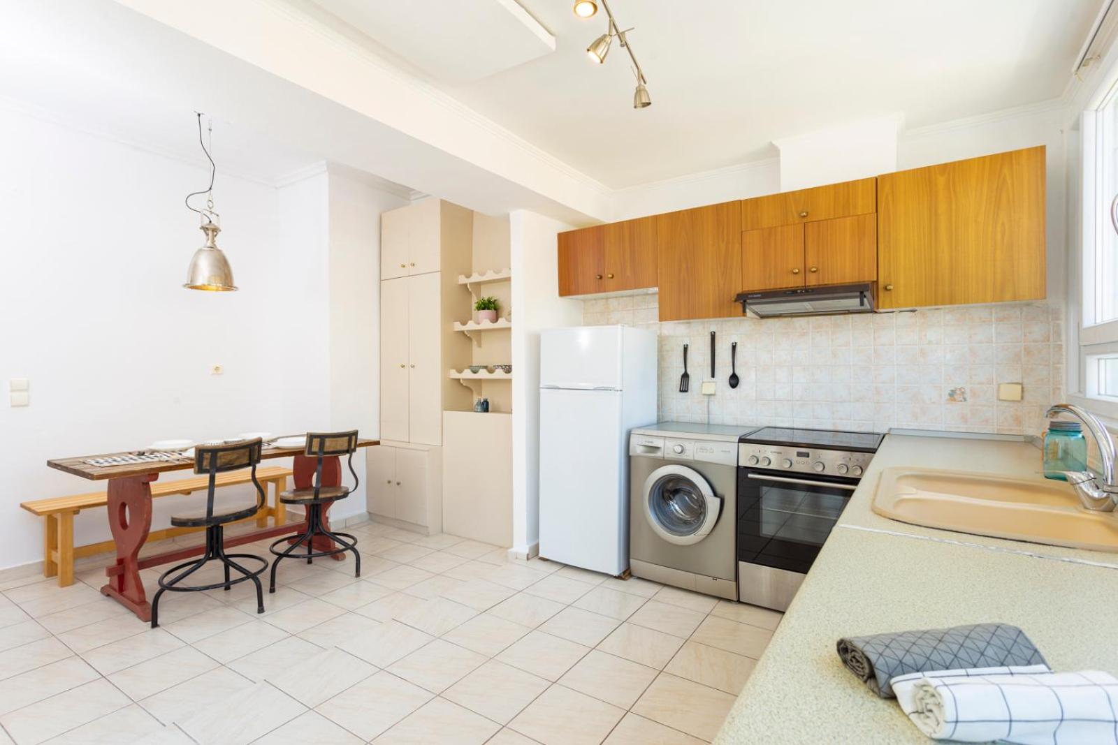 Three-Bedroom Apartment - Photo 28