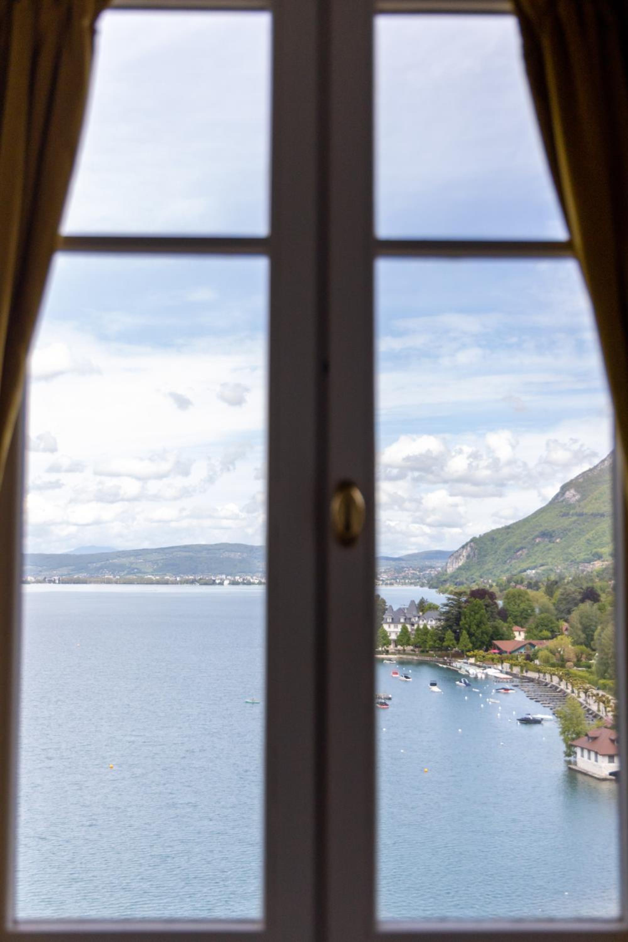 Attic Double Room Lake View - Spa Access Included - Photo 5