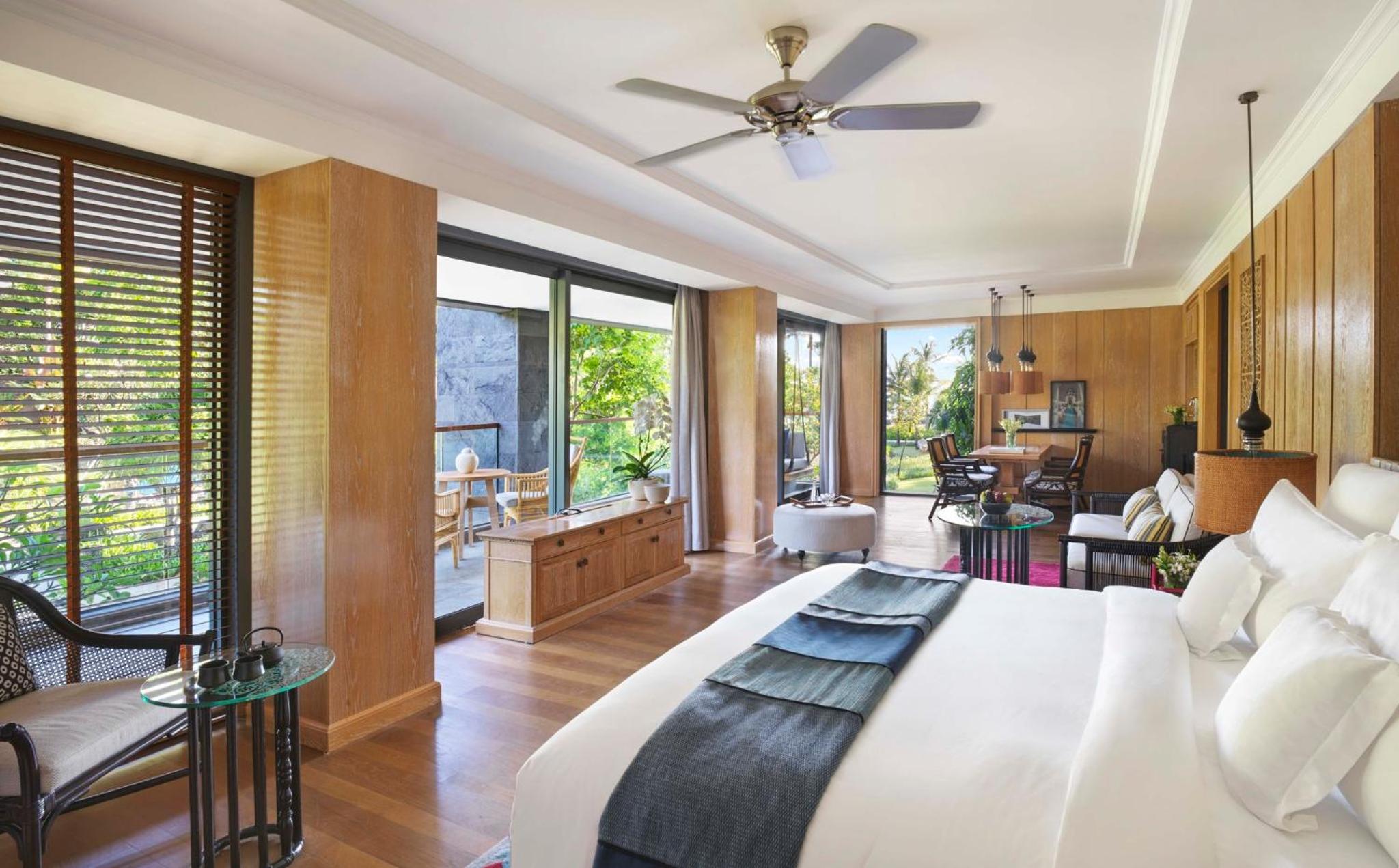 Premium King Suite