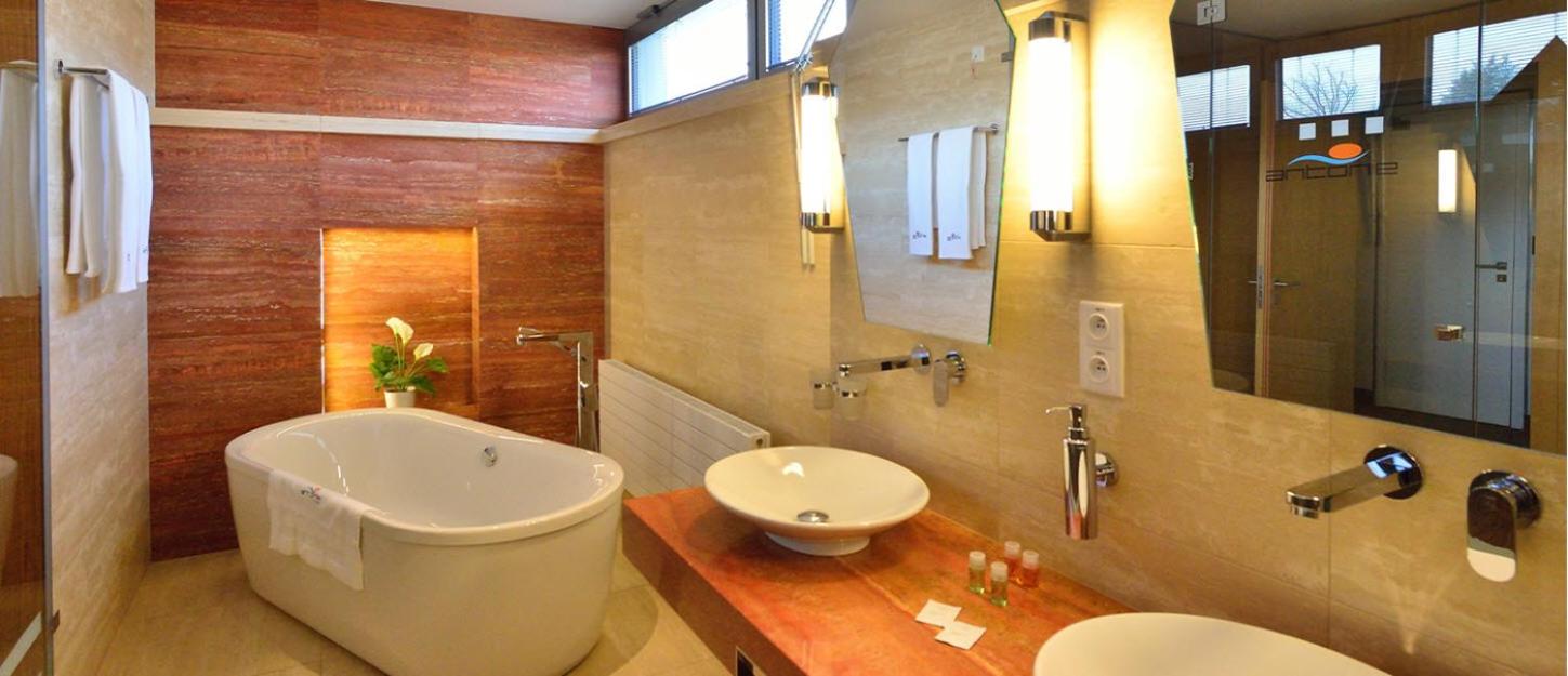 Double Room with Garden View - Photo 1