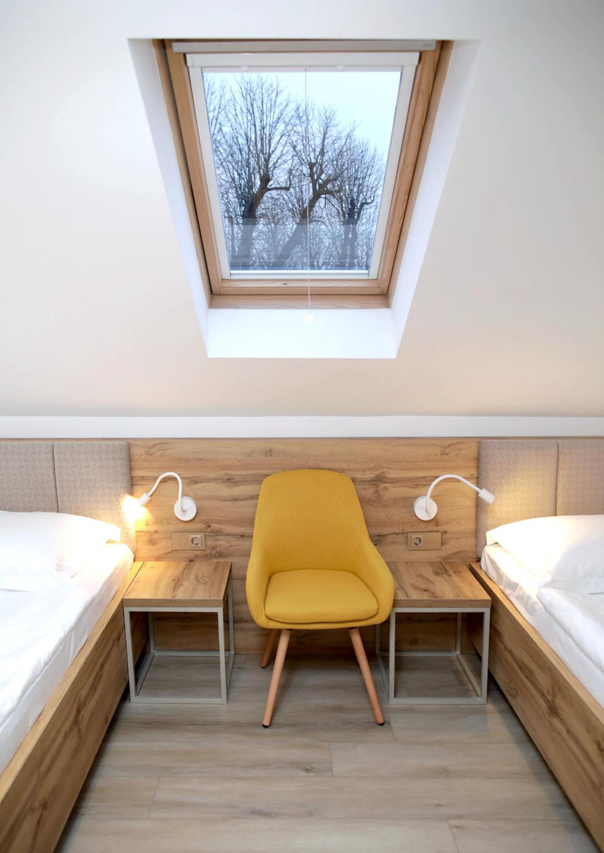 Double Room - Photo 2