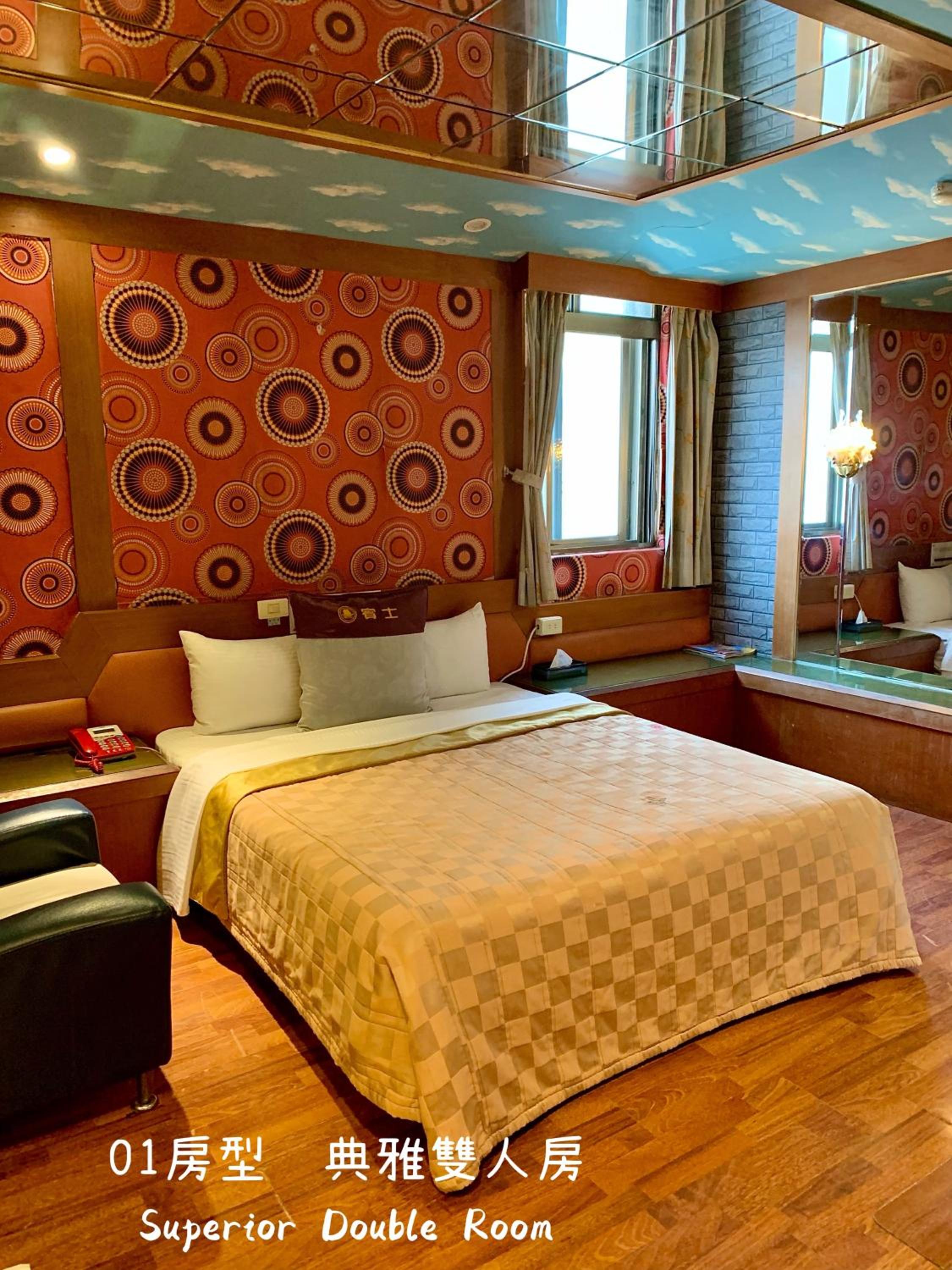 Standard Double Room - Photo 1
