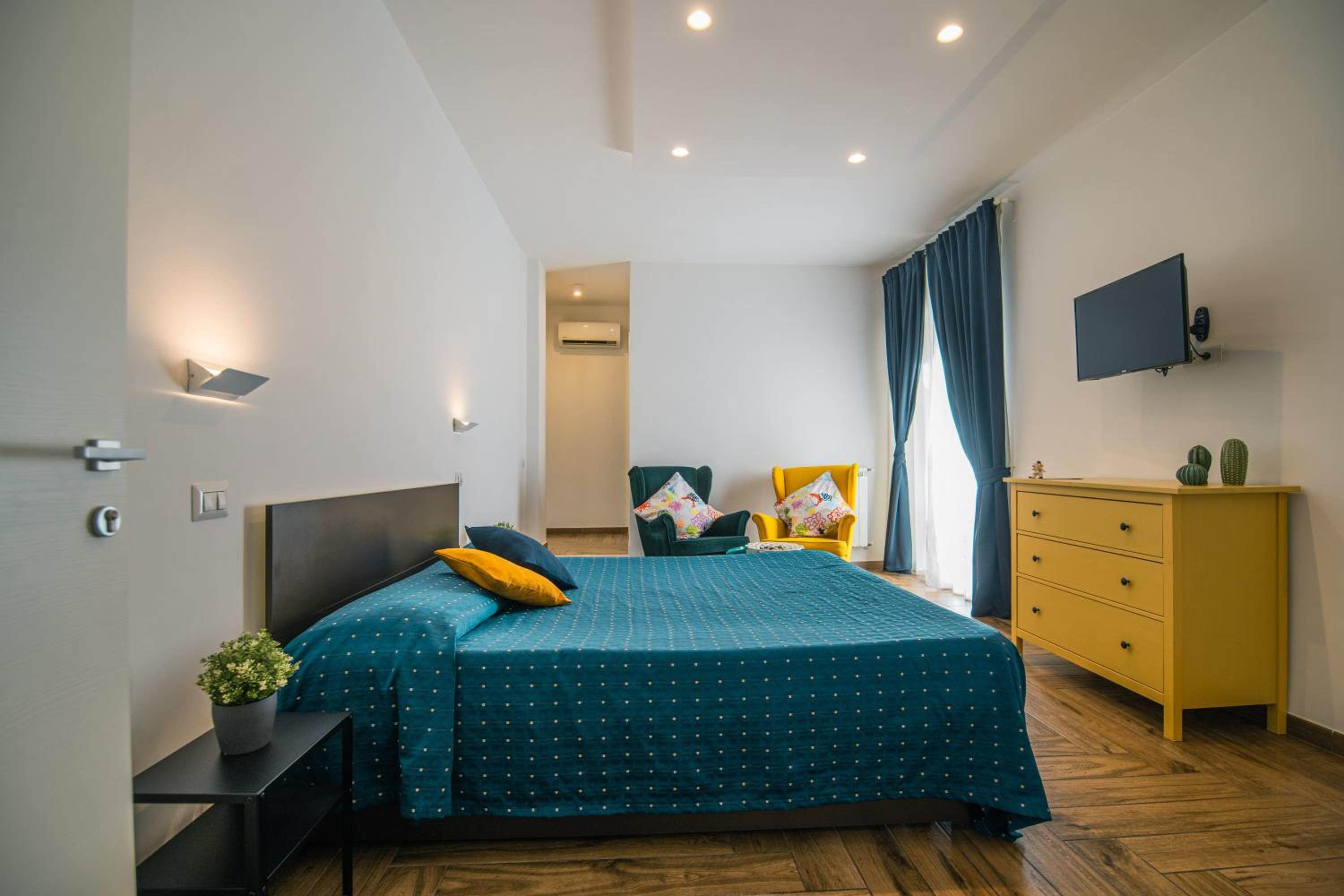Deluxe Quadruple Room