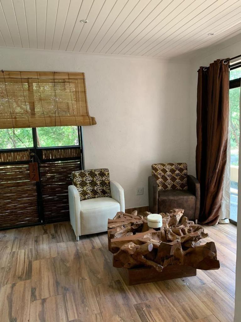 One-Bedroom Chalet - Photo 3