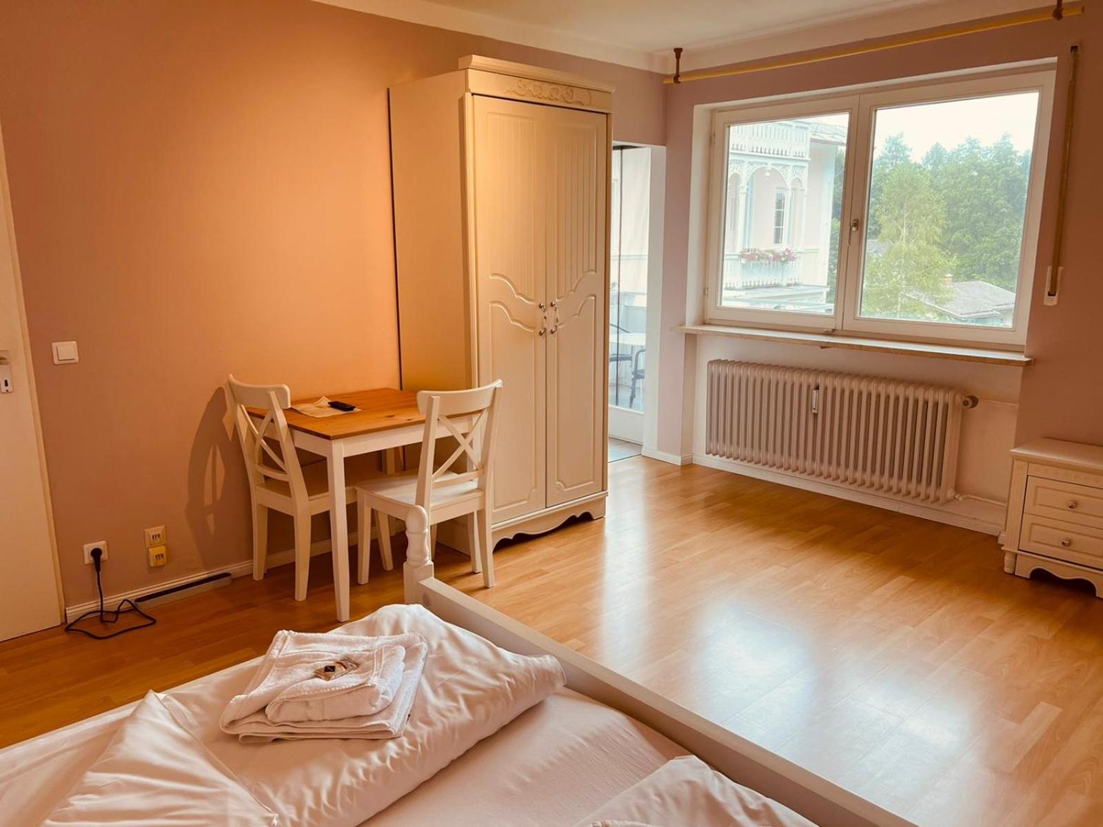 Apartment photo 1