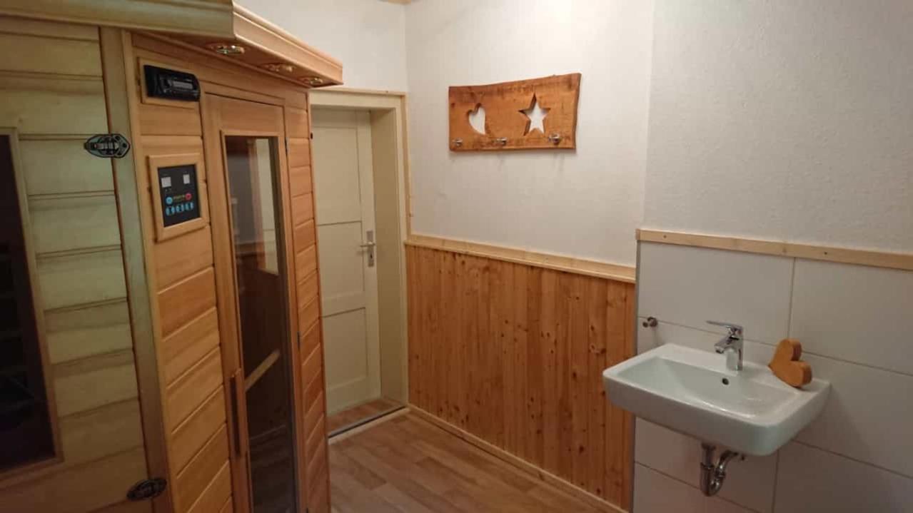 Apartment with Mountain View photo 3