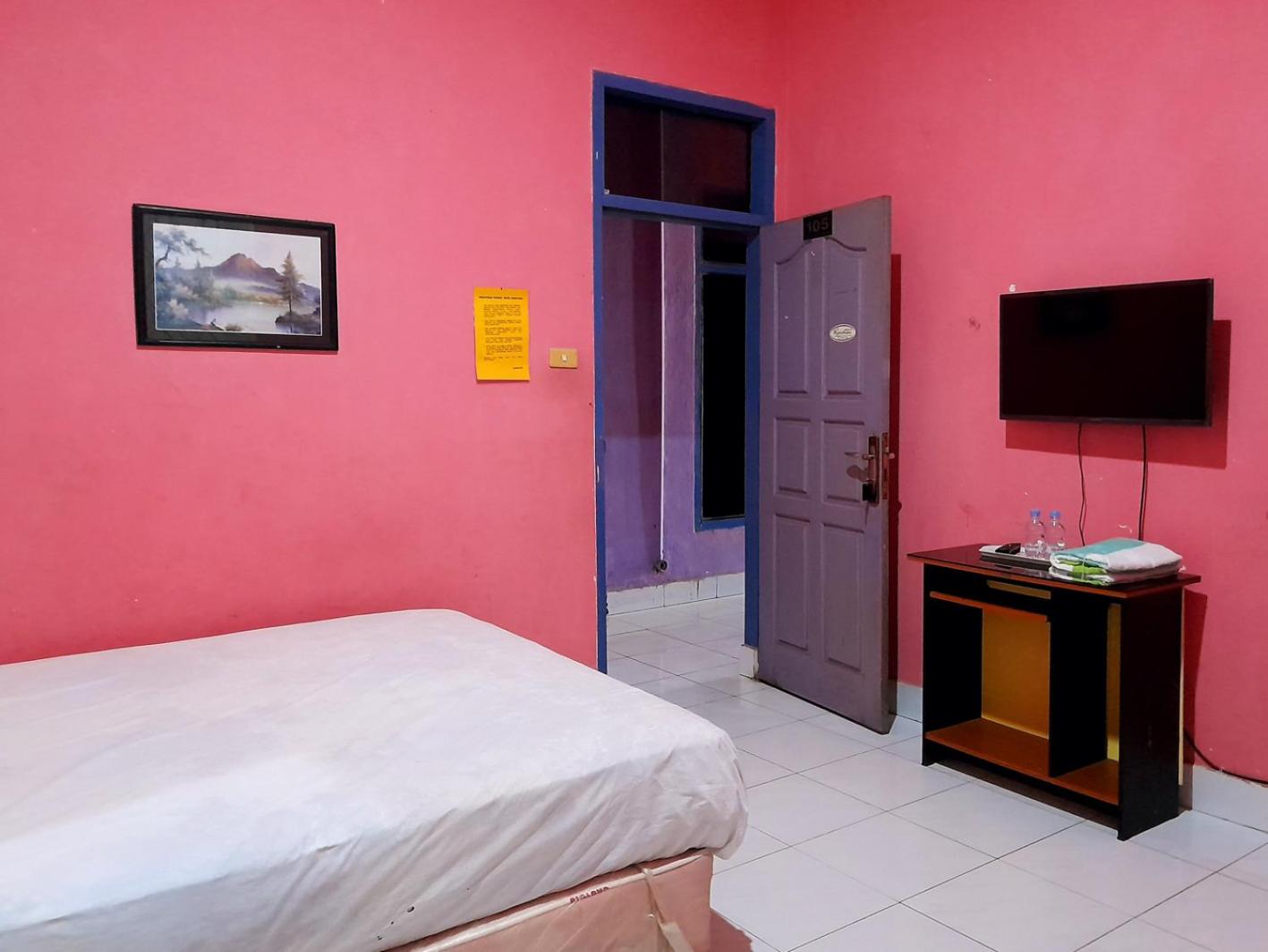 Standard Double Room - Photo 5