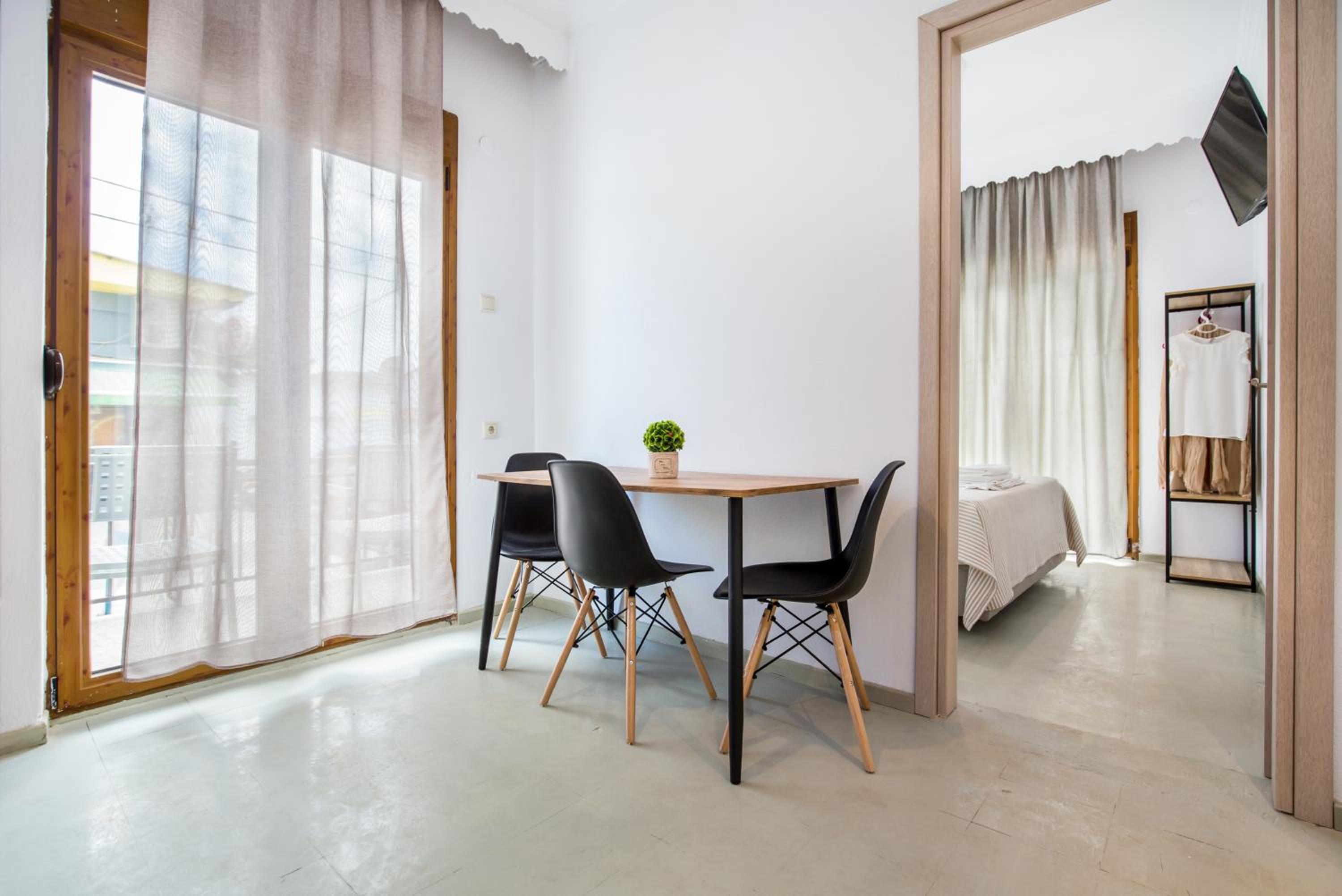 Quadruple Room With Balcony photo 3
