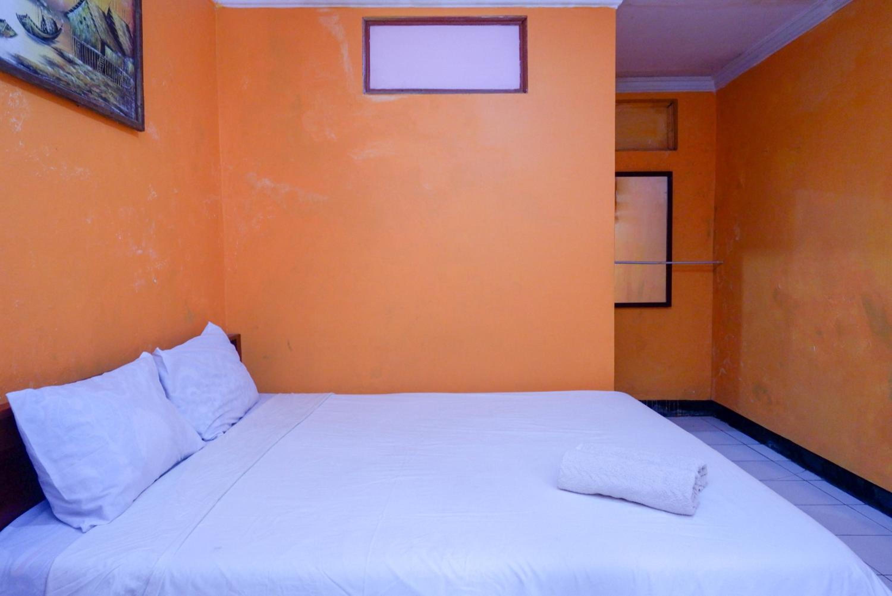 Standard Double Room with Fan - Photo 4