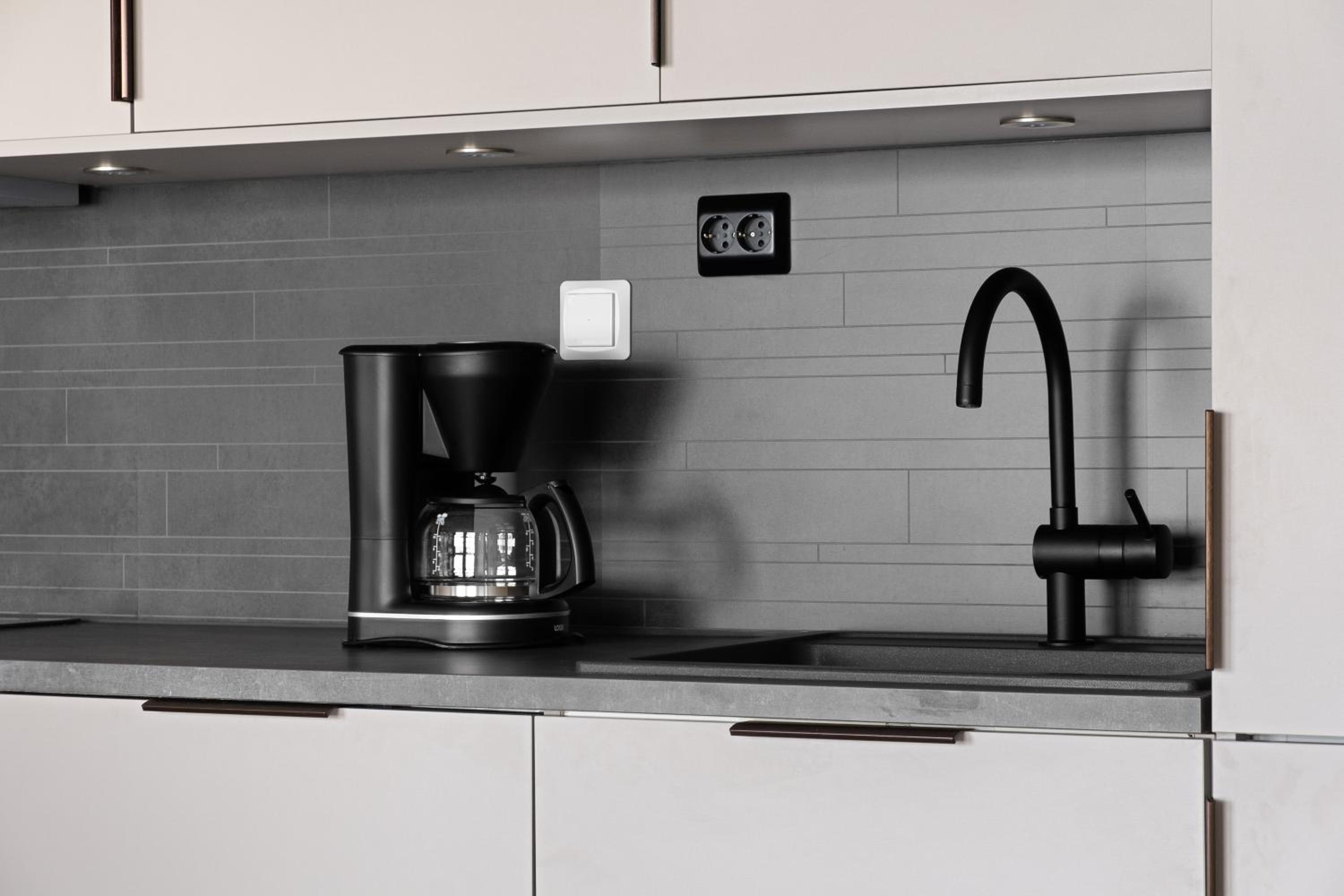 Two-Bedroom Apartment - Photo 6