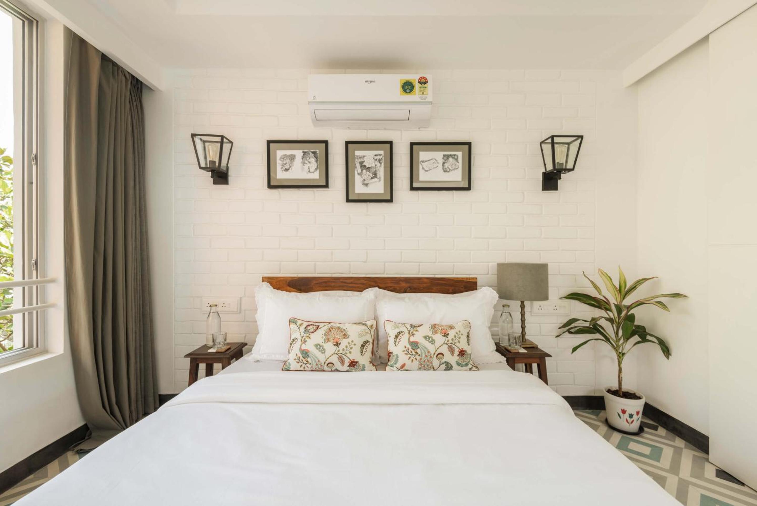 El Raso 205|Common Pool|Second Floor|Balcony|Patio|Wifi photo 2