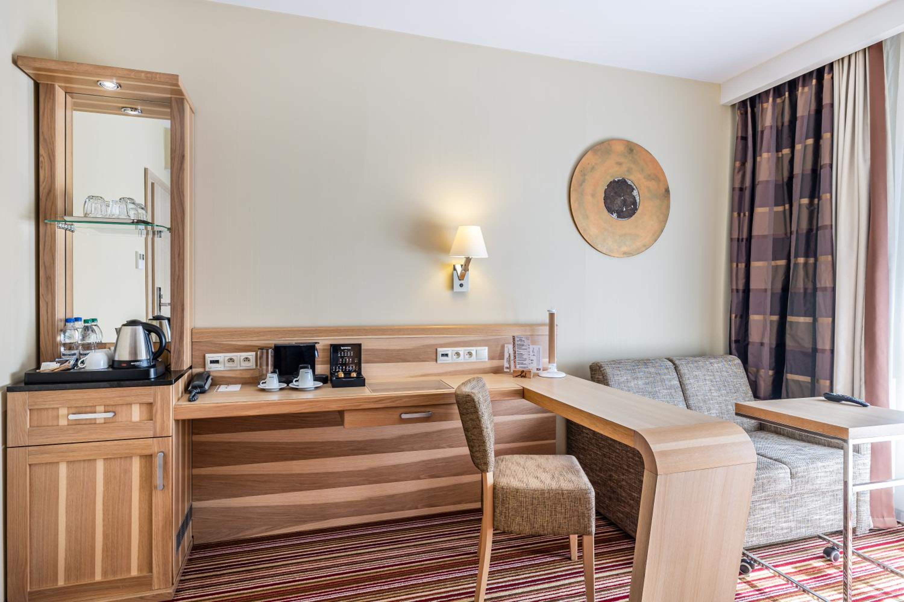 Business Double or Twin Room photo 3