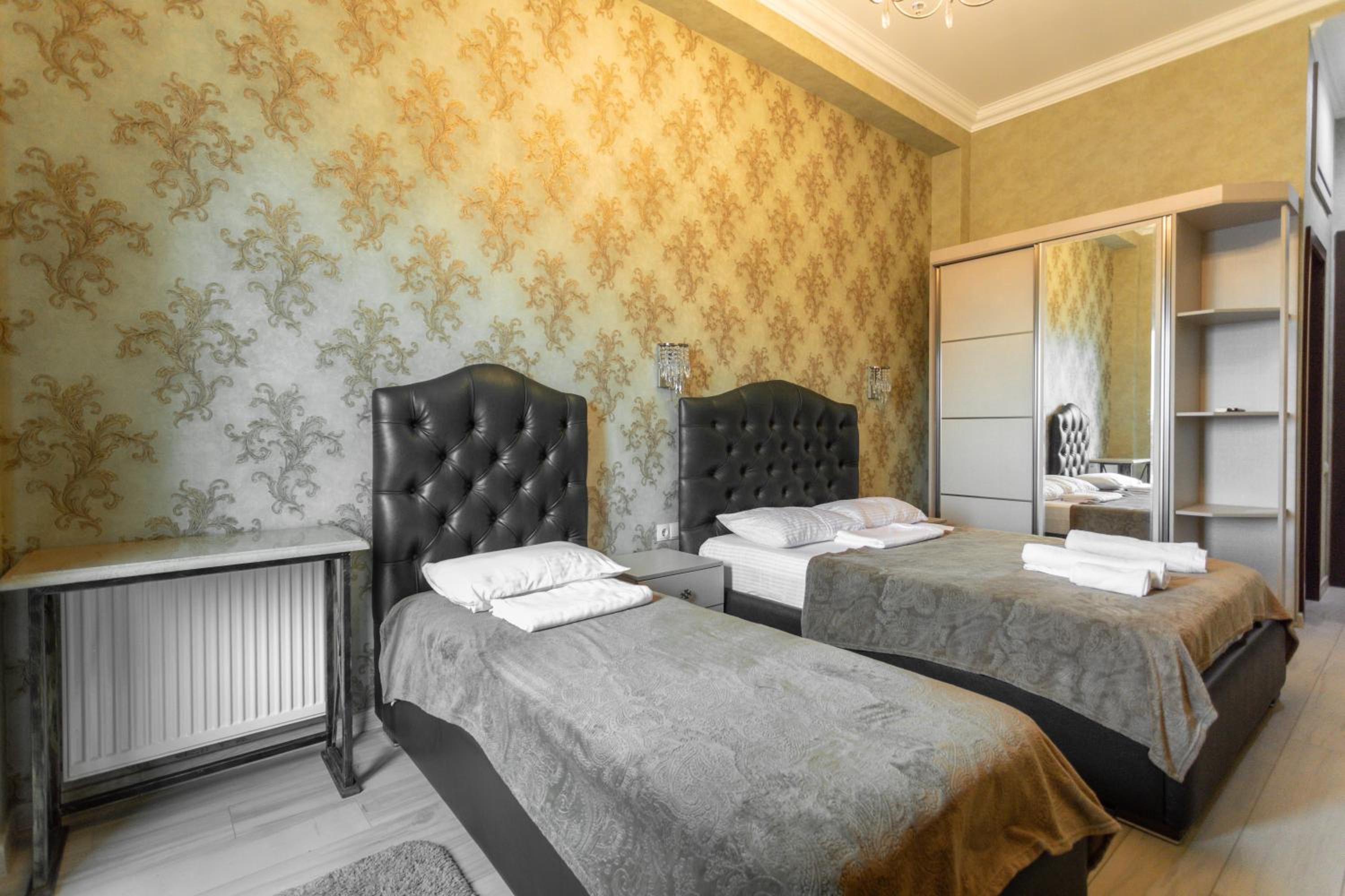 Basic Triple Room