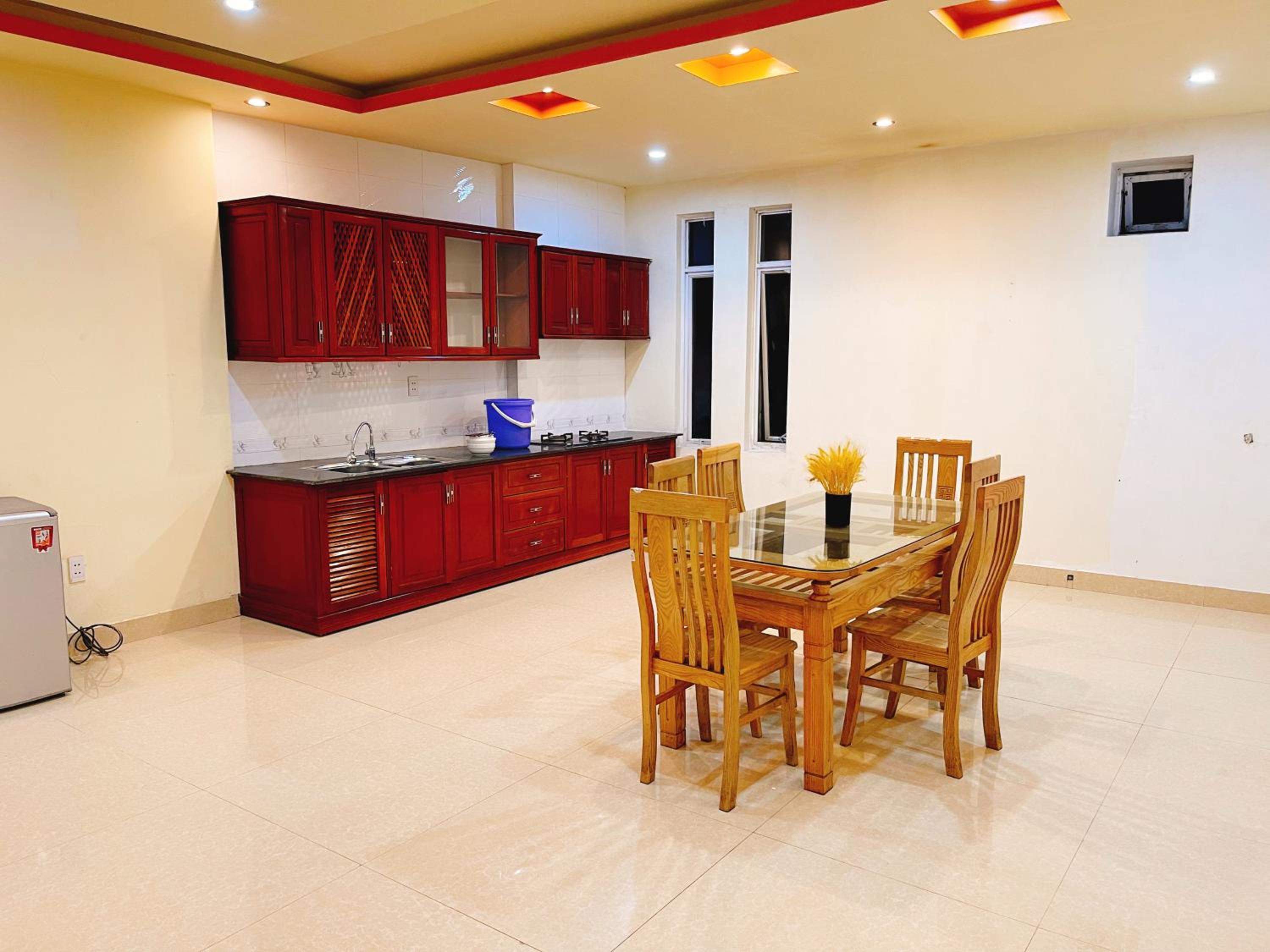 8-Bed Mixed Dormitory Room photo 3