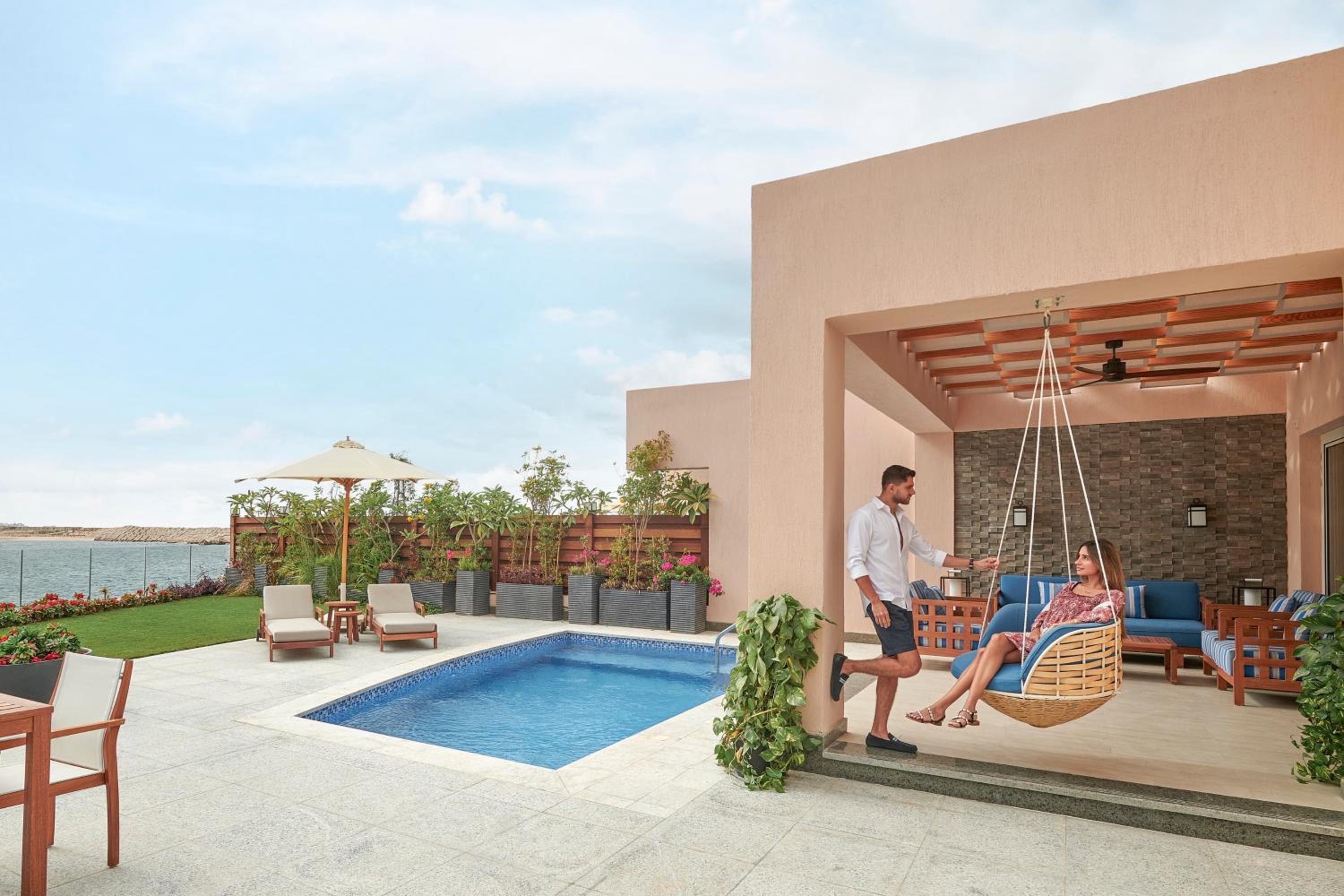 One Bedroom Sea View Villa with Private Pool - Photo 11