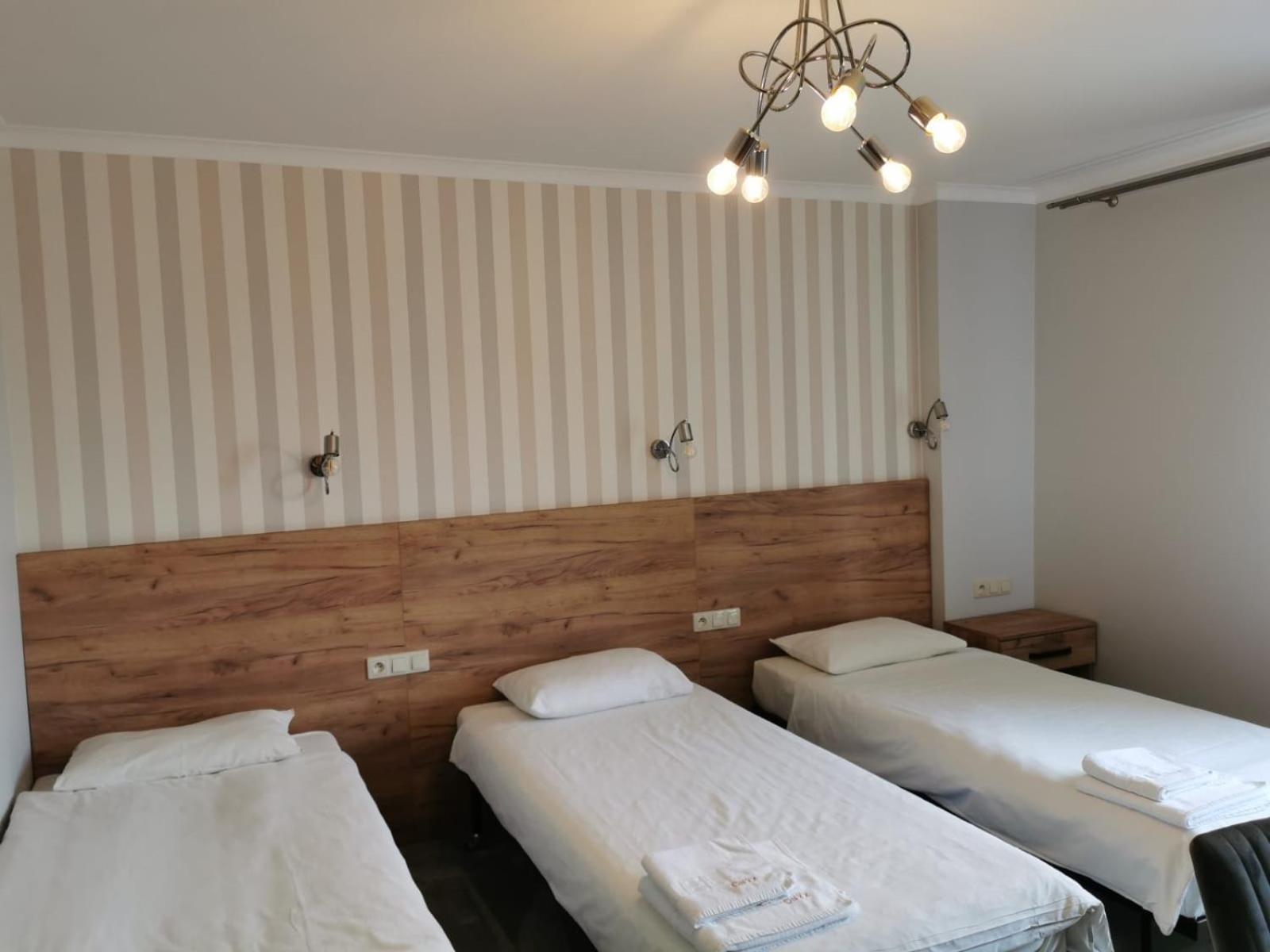 Classic Triple Room - Photo 3