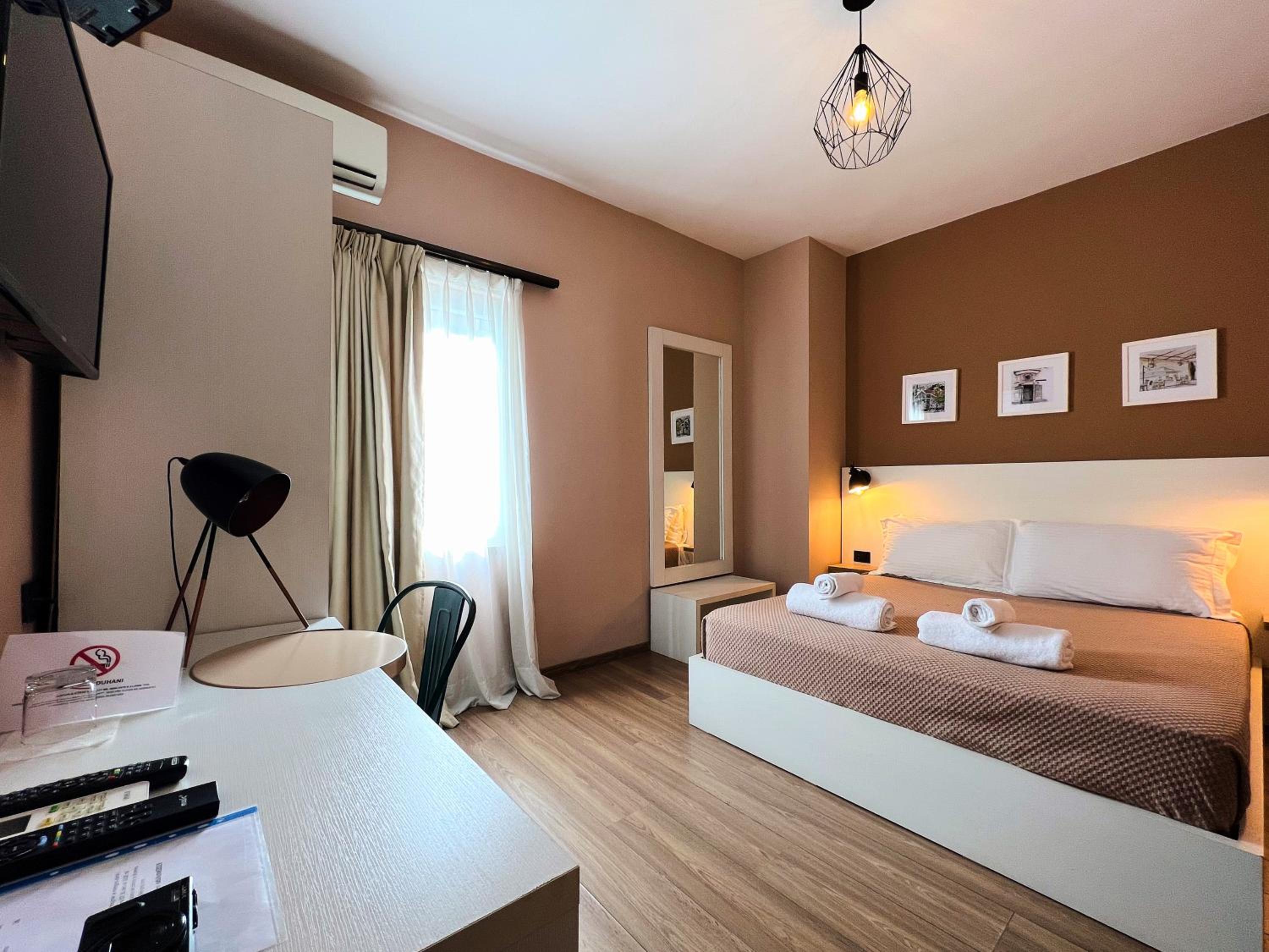 Double Room photo 2