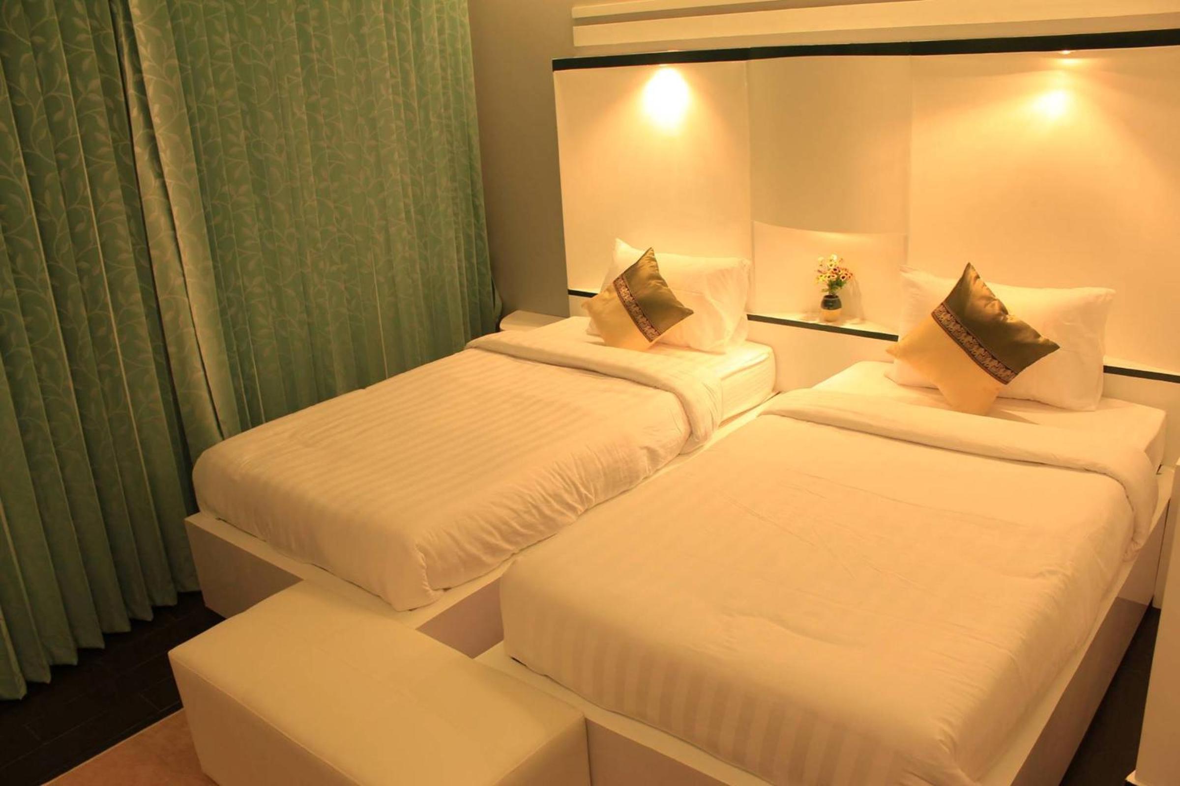 Deluxe Double or Twin Room - Photo 2