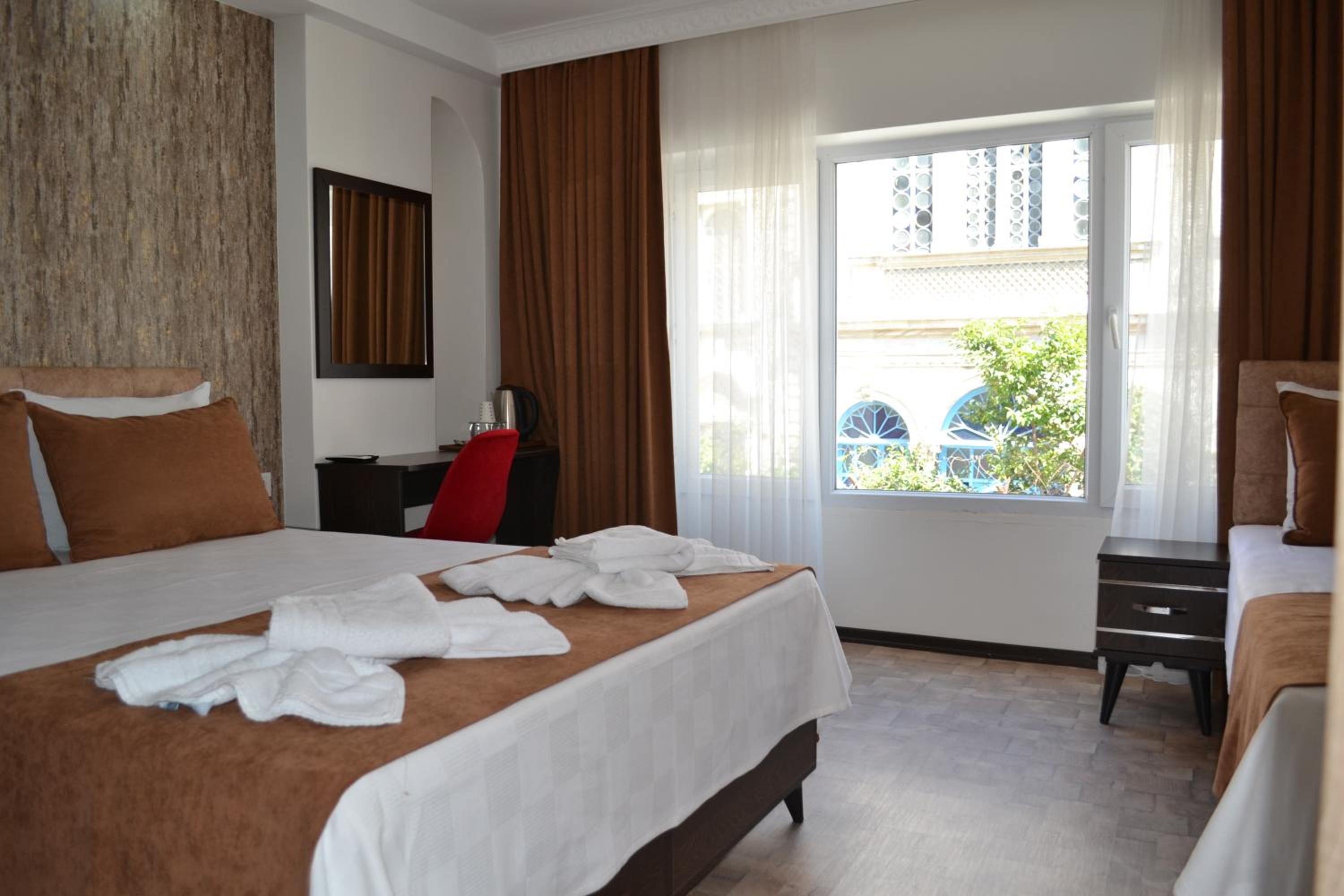 Triple Room with View photo 2