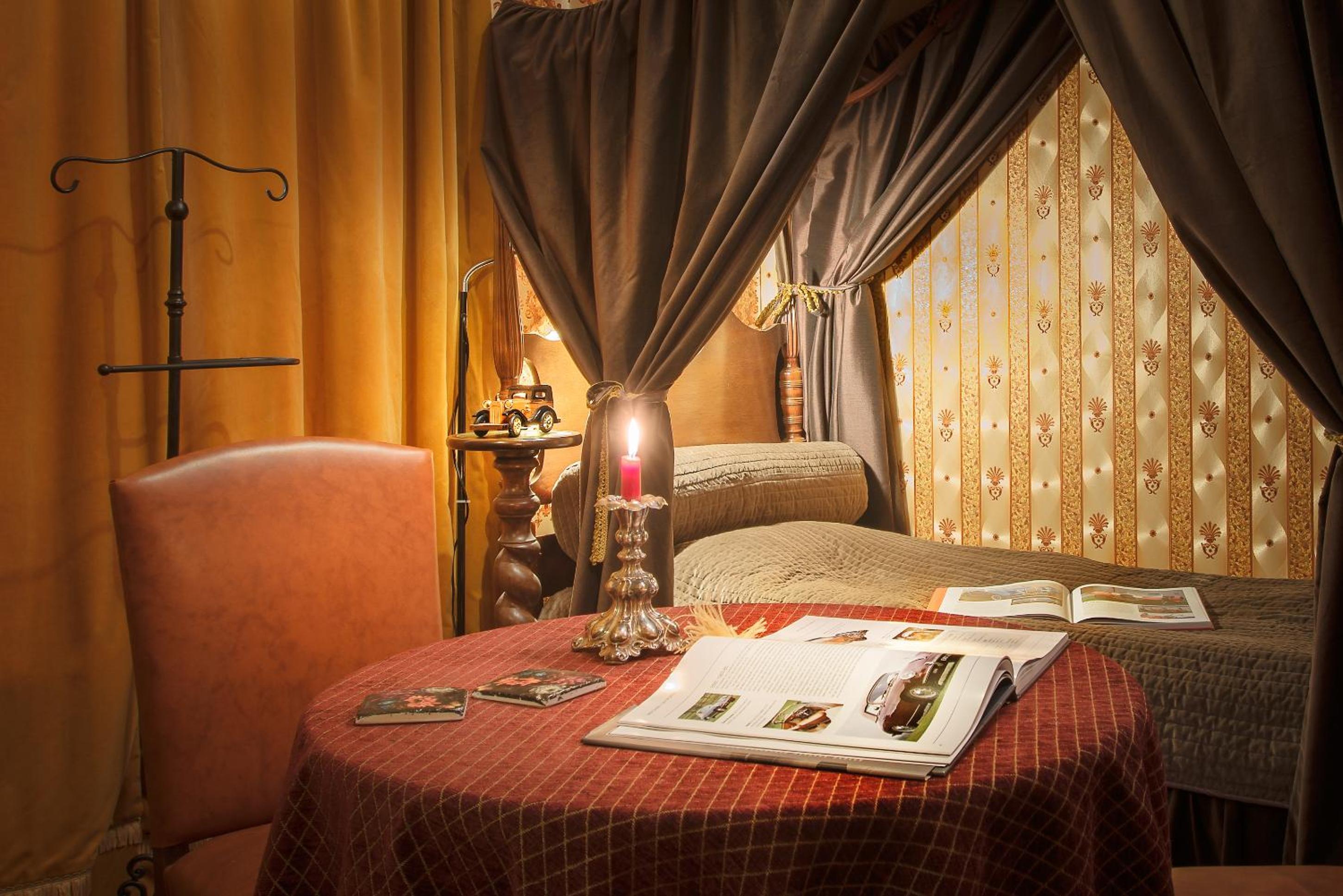 Suite - Photo 10