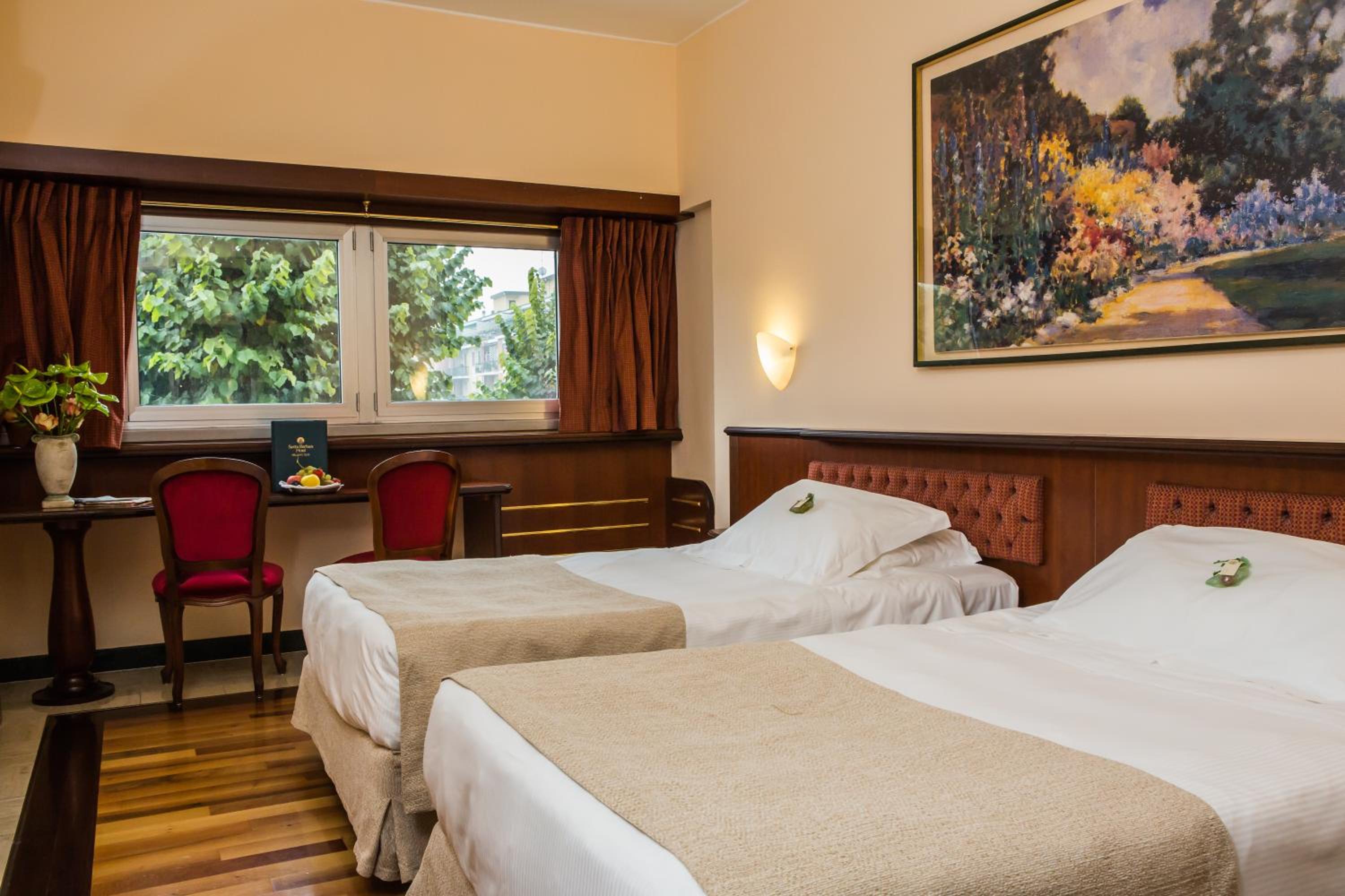 Twin Room - Photo 4