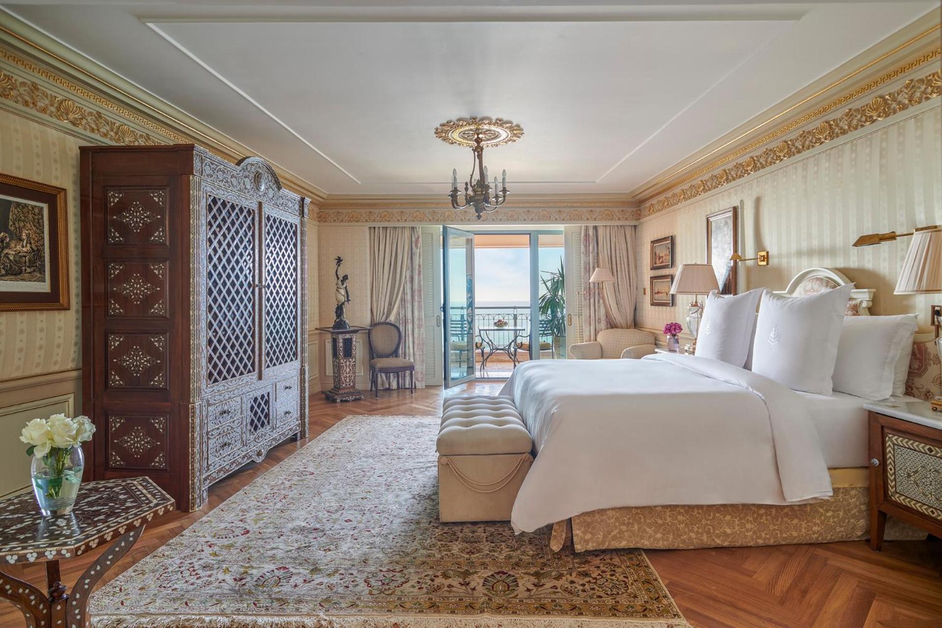 Royal Three- Bedroom Suite